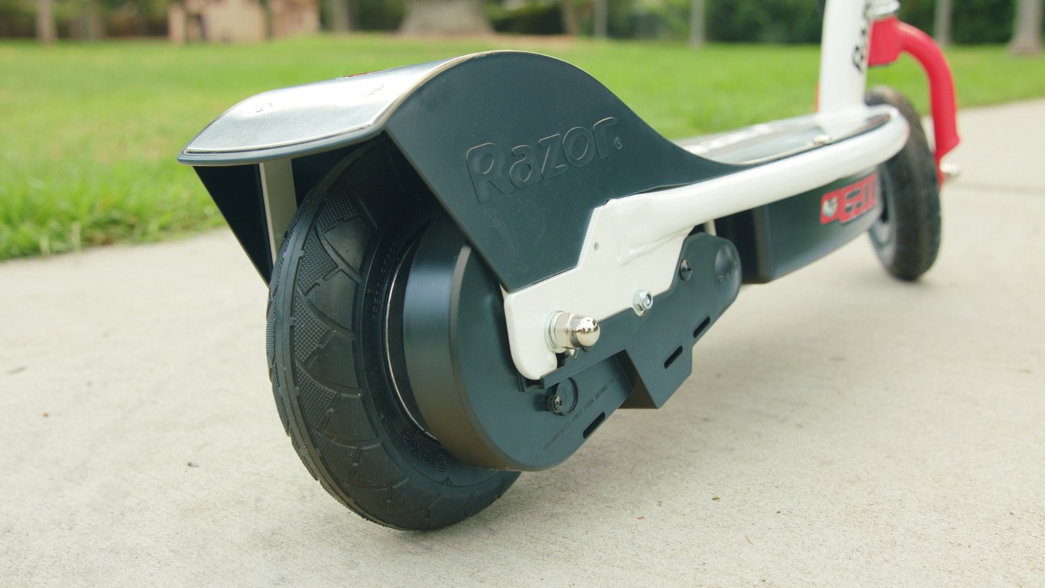 Razor E200 Electric Scooter                                                                                                      - view number 4