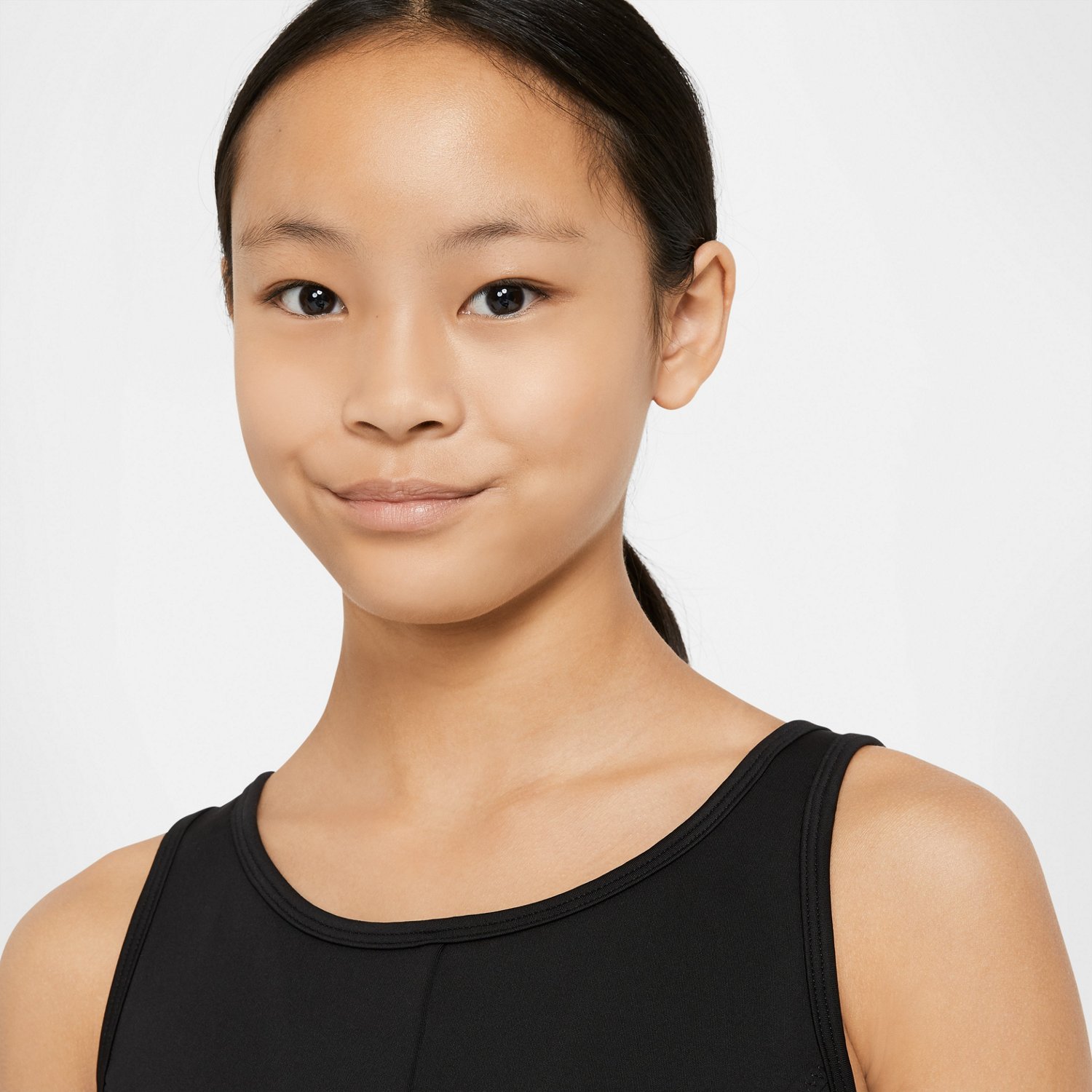 Nike Girls' Swoosh Luxe Sports Bra Academy