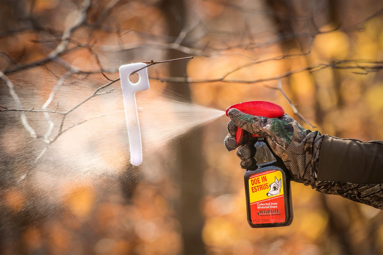 Wildlife Research Center Doe Urine with Estrus Secretions 8-ounce Bottle - view number 2