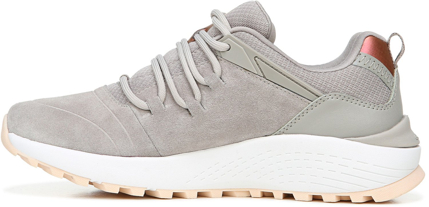 ryka kali walking shoe