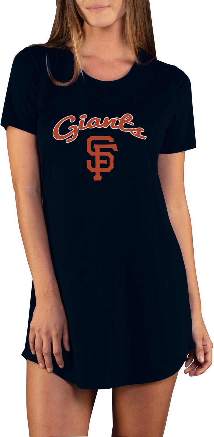 College Concept Women's San Francisco Giants Marathon Nightshirt T-shirt