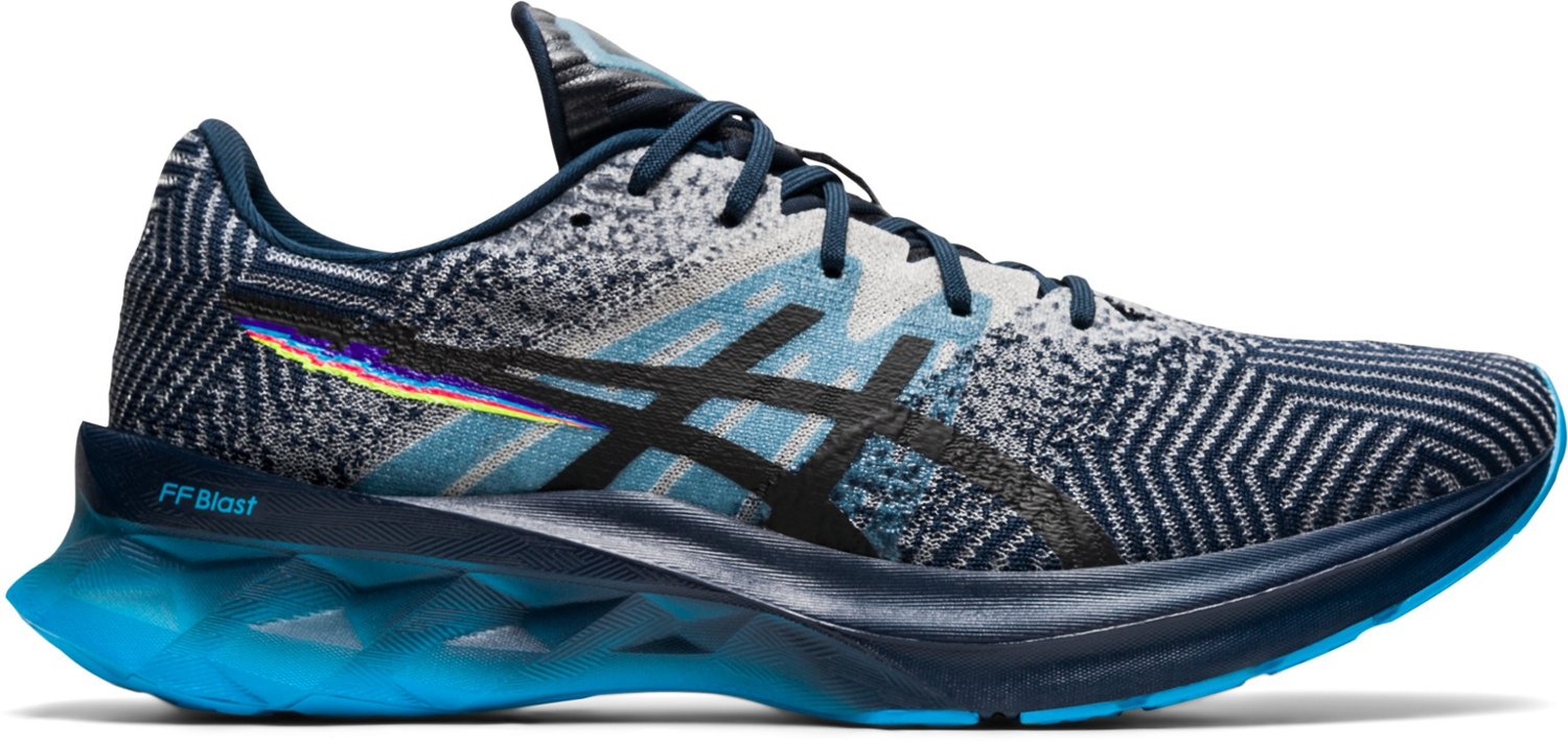 novablast running shoes