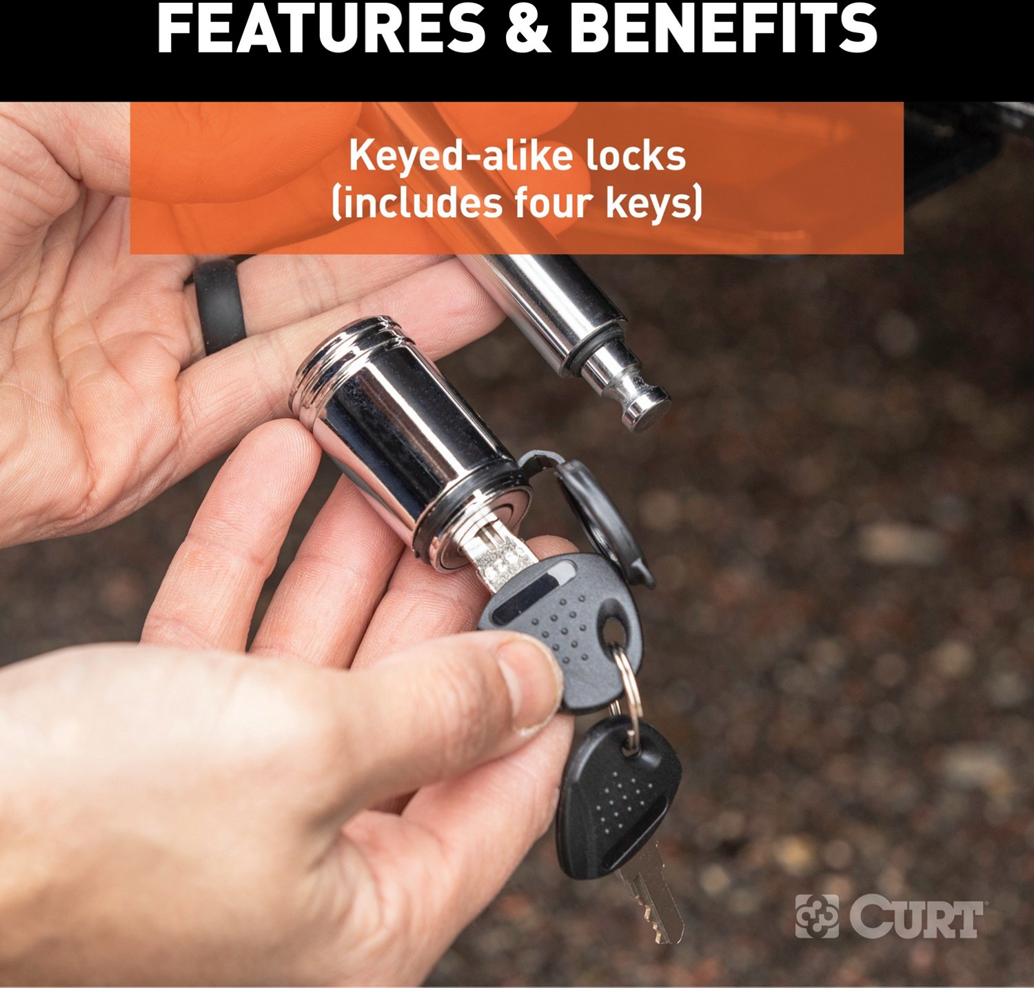 CURT .625 in Hitch and .875 in Coupler Lock Set