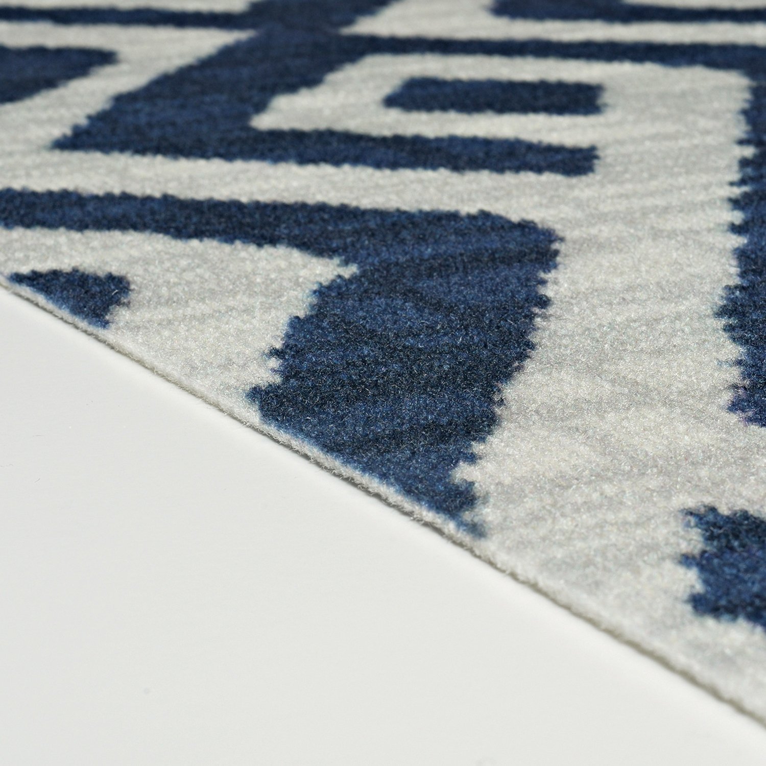 Foss Floors 6 ft x 8 ft Abstract Area Rug Academy