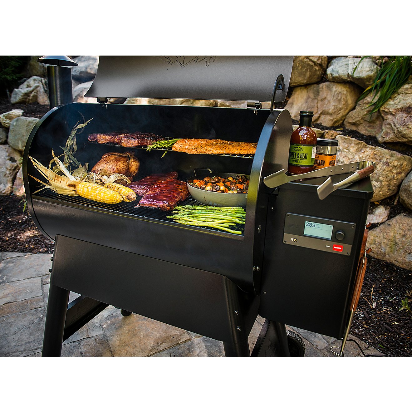 Traeger Pro 780 Full-Length Grill Cover                                                                                          - view number 11