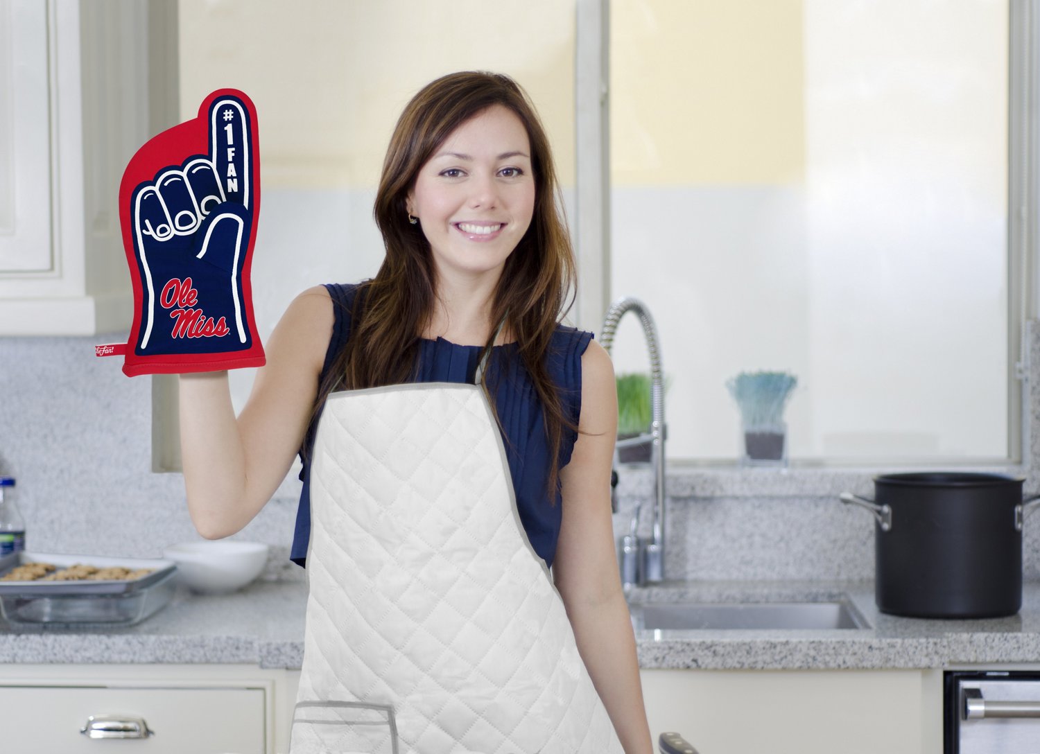 YouTheFan University of Mississippi #1 Oven Mitt