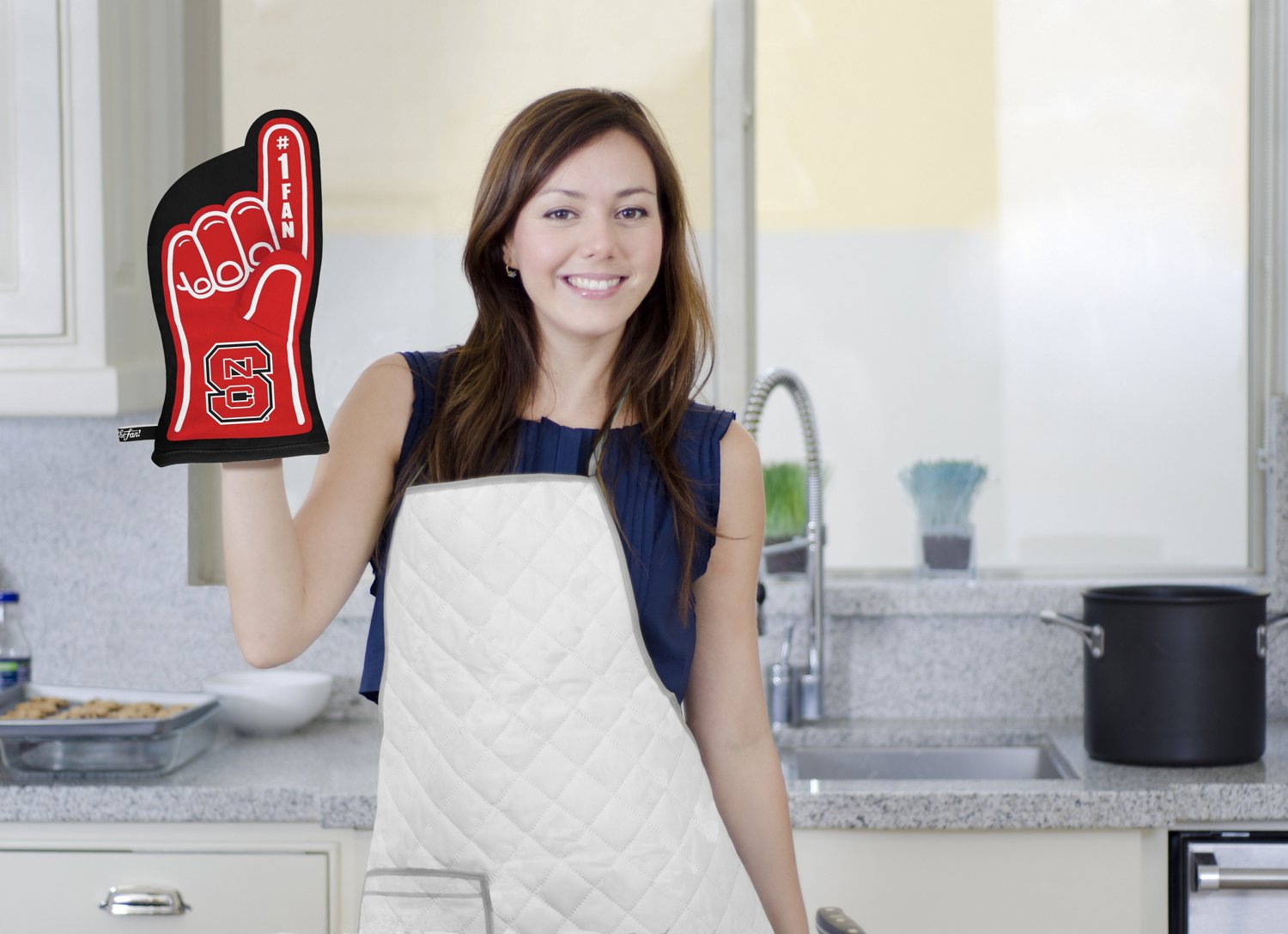 YouTheFan North Carolina State University #1 Oven Mitt