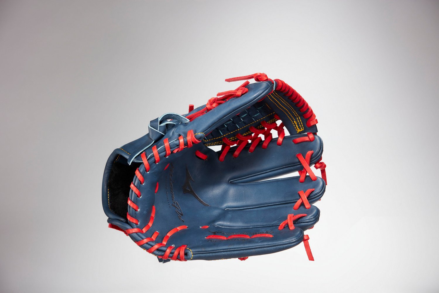 Mizuno Pro Mike Soroka 12 in Baseball Glove | Academy