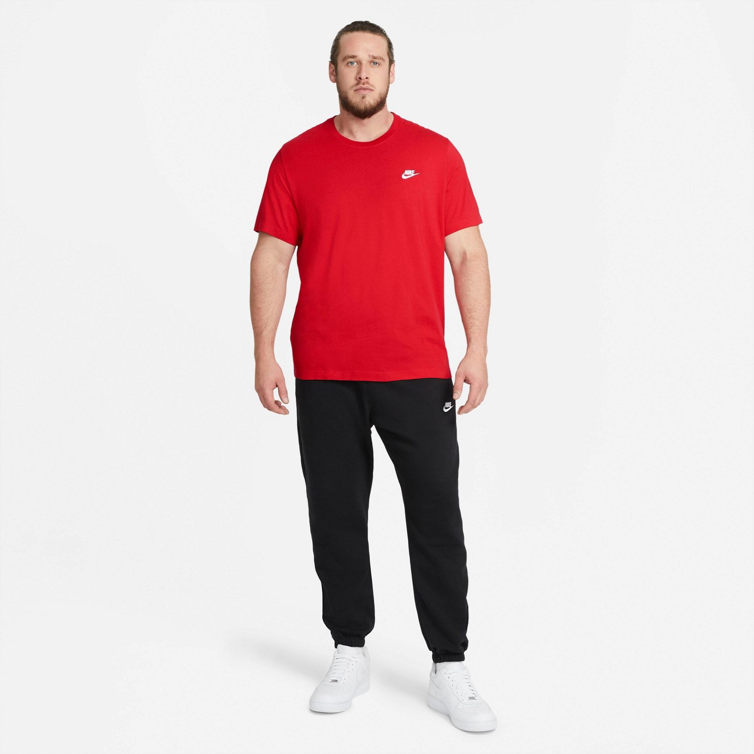 Graphic Academy T-shirt | Men\'s Sportswear Club Nike