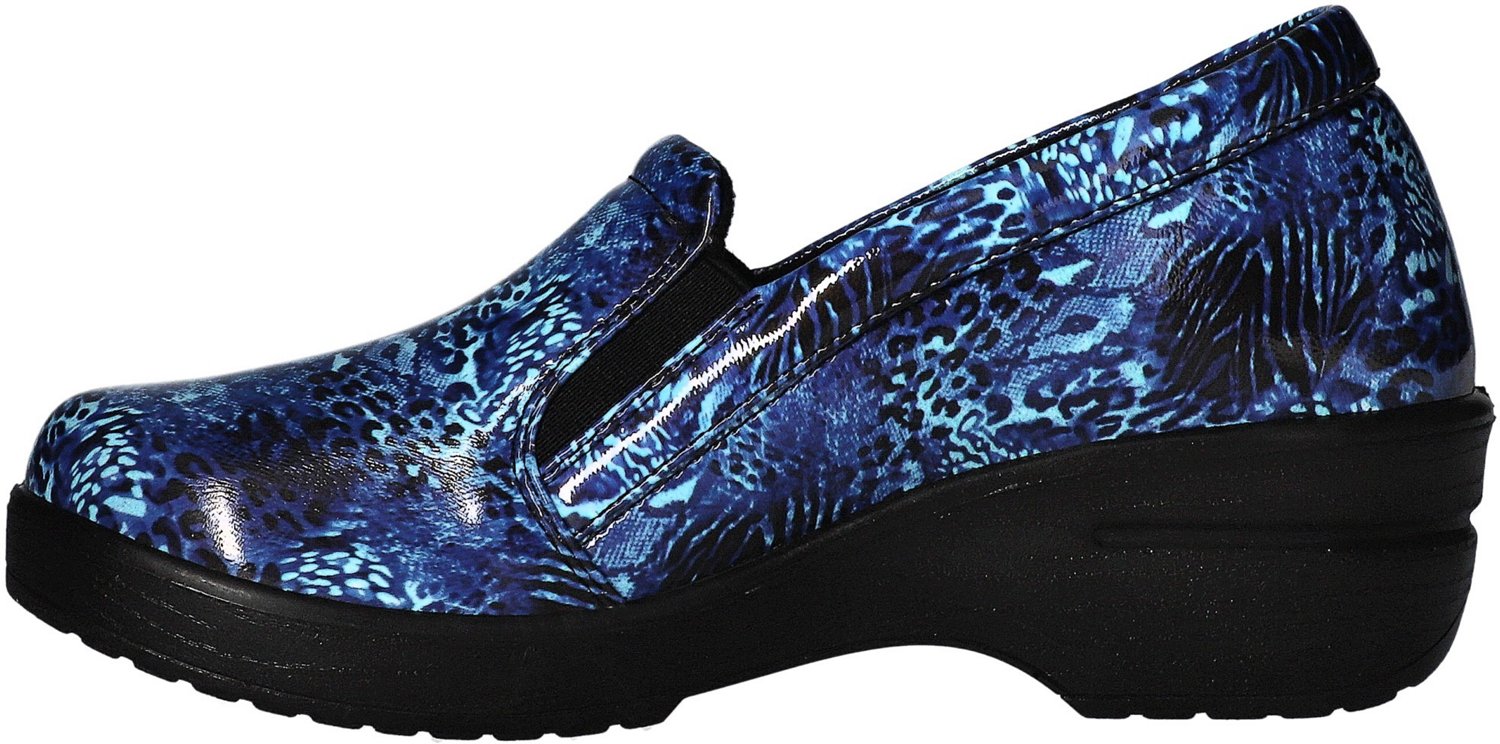 Easy Works by Easy Street Women's Leeza Slip-Resistant Shoes - view number 3