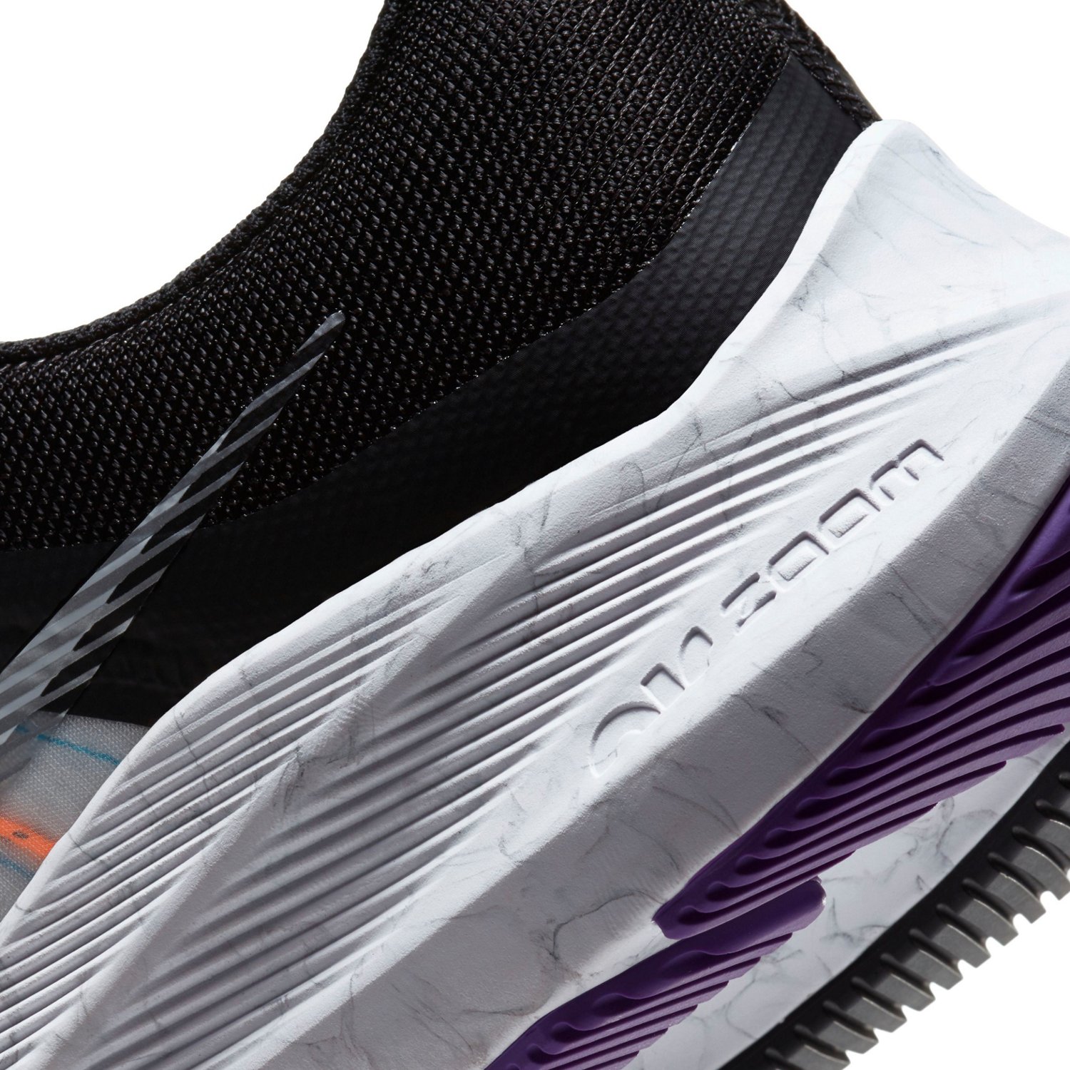 Nike Men's Zoom Winflo 8 Running Shoes - view number 5