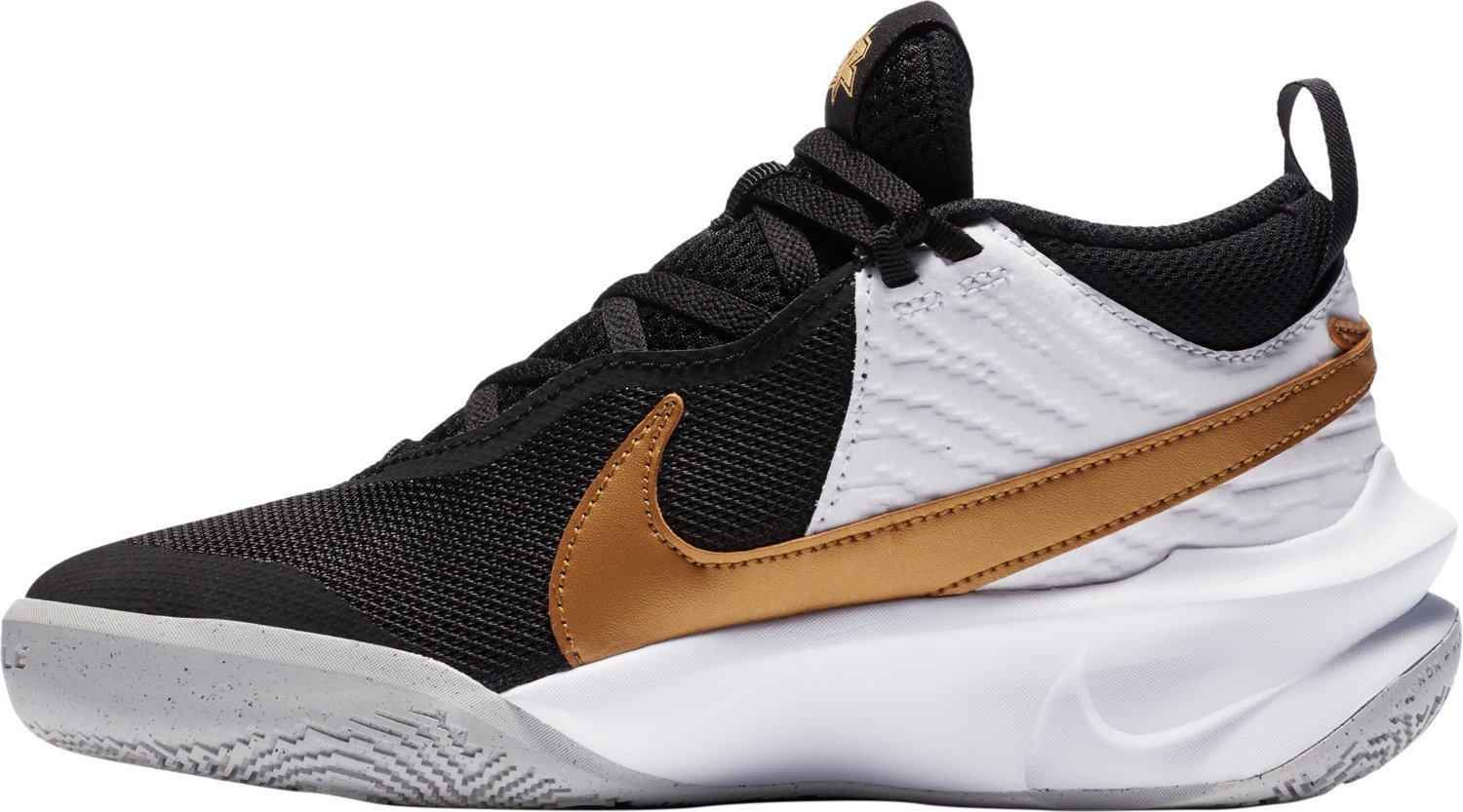 Nike Boys' Team Hustle D 10 Basketball Shoes Academy