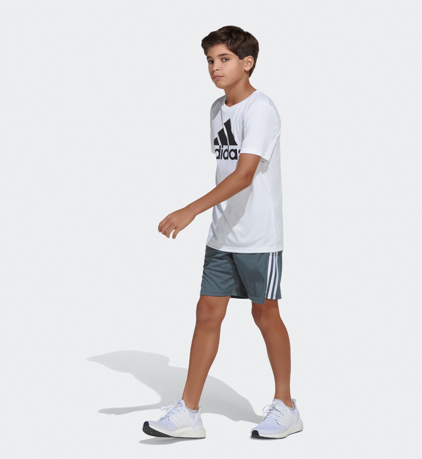 adidas Boys' Classic 3S Shorts - view number 4