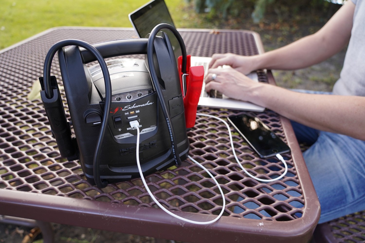 Schumacher Electric SJ1330 1000 Peak Amp Portable Power                                                                          - view number 5
