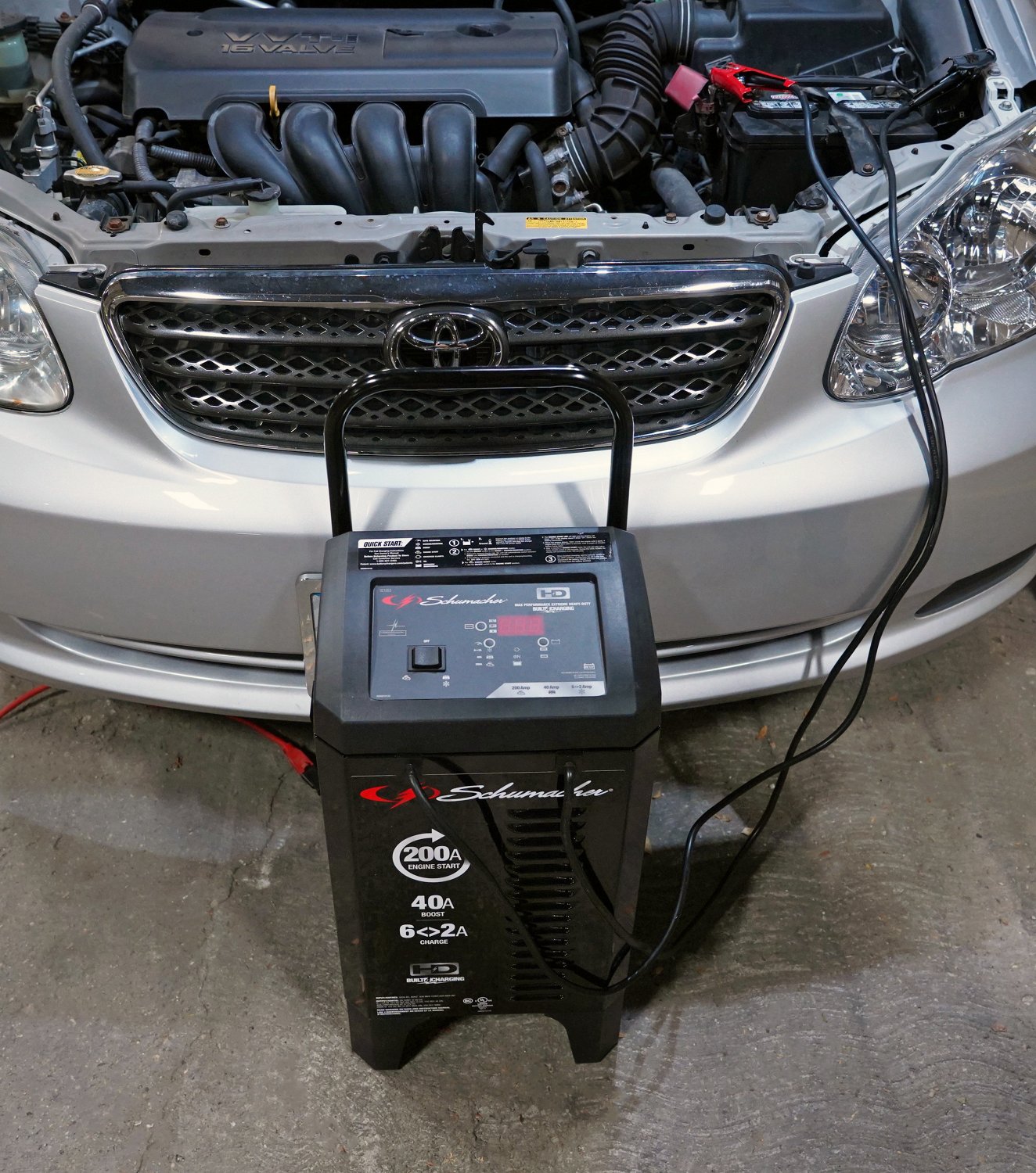 Schumacher Electric SC1353 200A 6/12V Fully Automatic Battery Charger