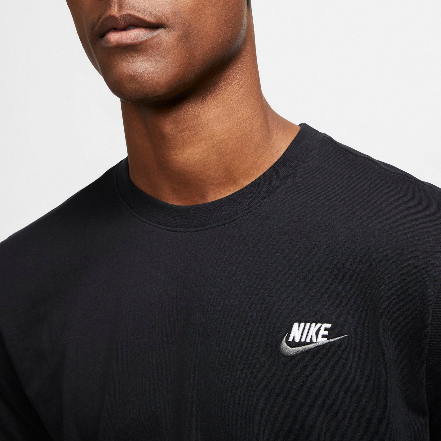 Nike Men's Sportswear Club Graphic T-shirt - view number 3