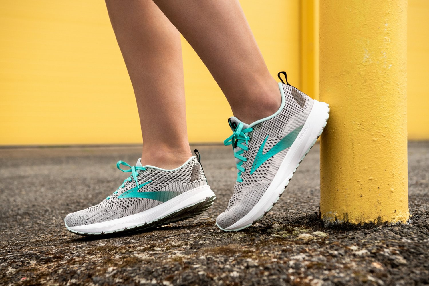 Brooks Women's Revel 4 Running Shoes - view number 5