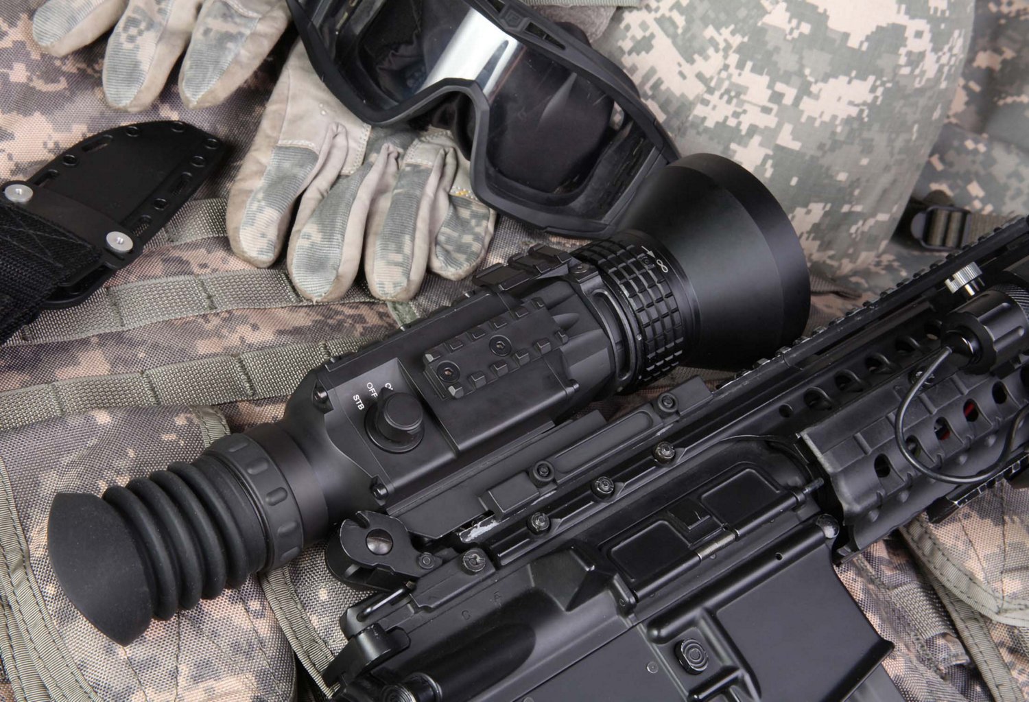 AGM Global Vision Python TS75-640 3 x 75 Thermal Imaging Riflescope