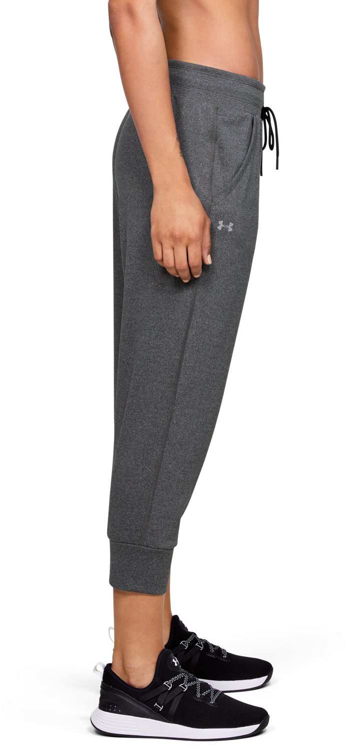 Under armour outlet capri joggers