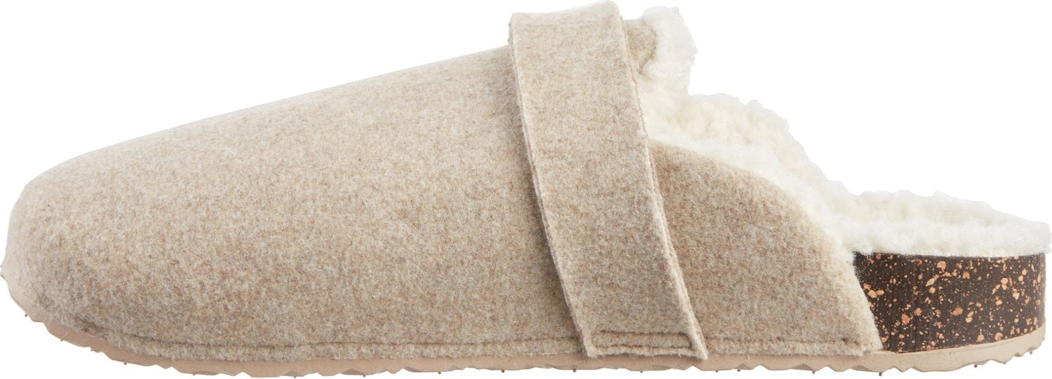 Magellan Outdoors Women's Closed Toe Clog Slippers - view number 2