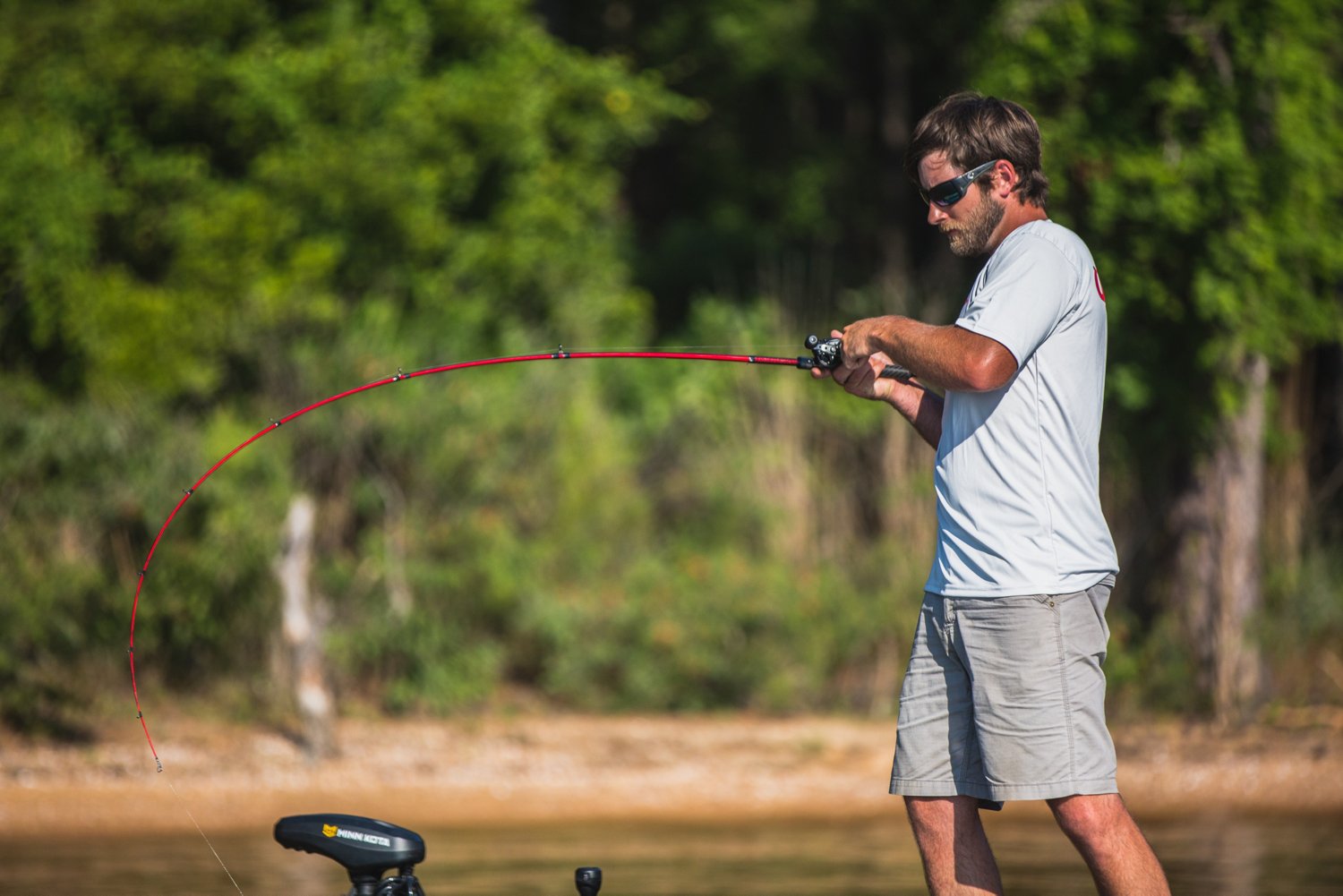 Ugly Stik Carbon 7 ft MH Freshwater Baitcast Rod and Reel Combo                                                                  - view number 4
