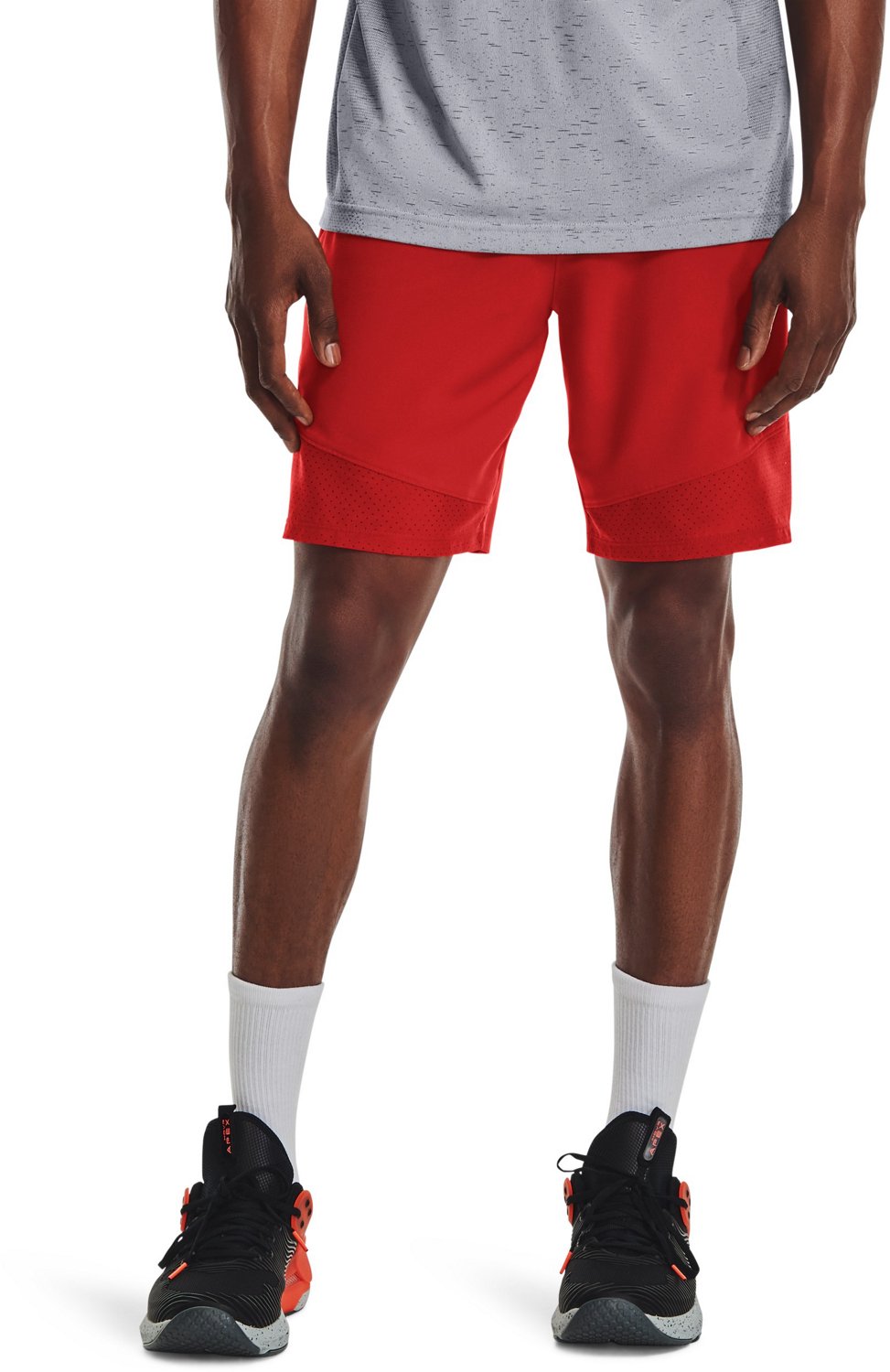 Under Armour Men's Vanish Woven Training Shorts 8 in