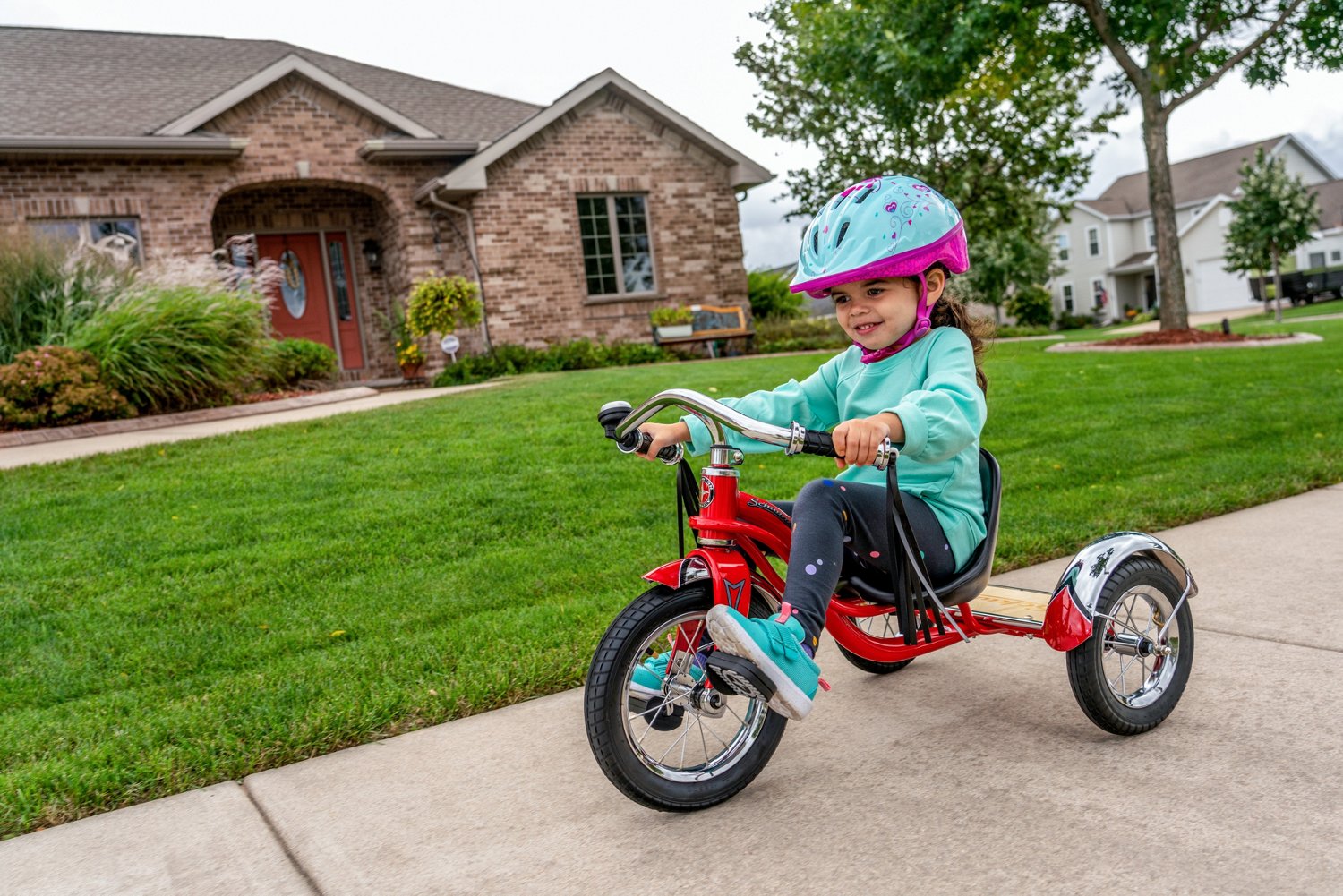 Schwinn roadster kids tricycle hot sale