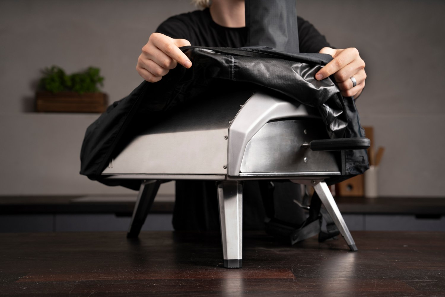 Ooni Karu 12 in Carry Cover                                                                                                      - view number 3