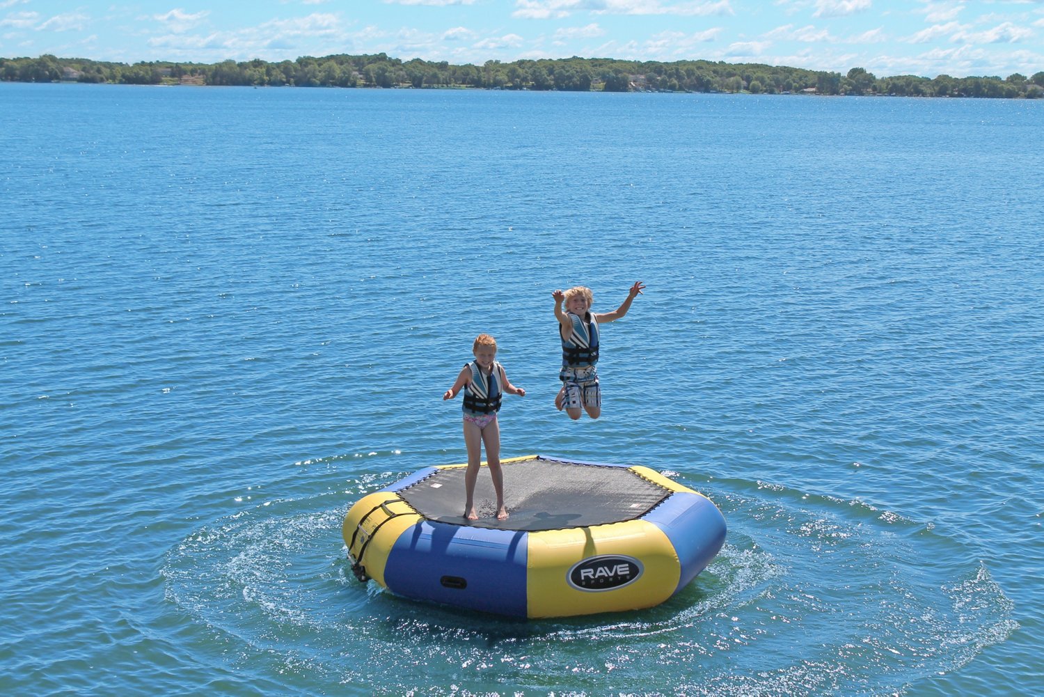 RAVE Sports Bongo 10 ft Water Bouncer                                                                                            - view number 6