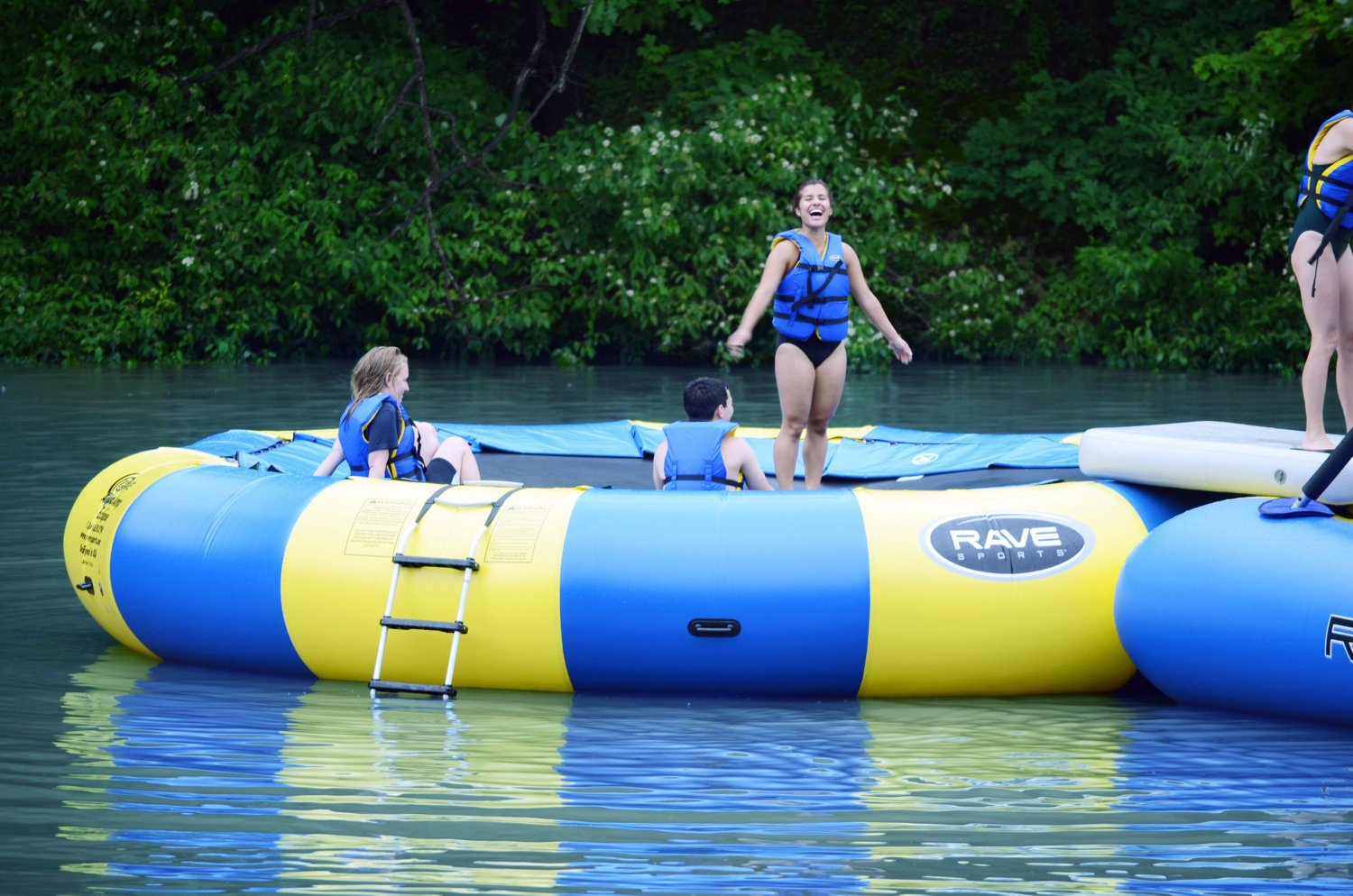 RAVE Sports Aqua Jump Eclipse 200 Water Trampoline                                                                               - view number 8