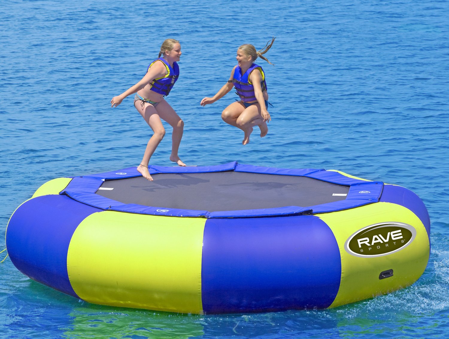 RAVE Sports Aqua Jump Eclipse 150 Water Trampoline                                                                               - view number 5