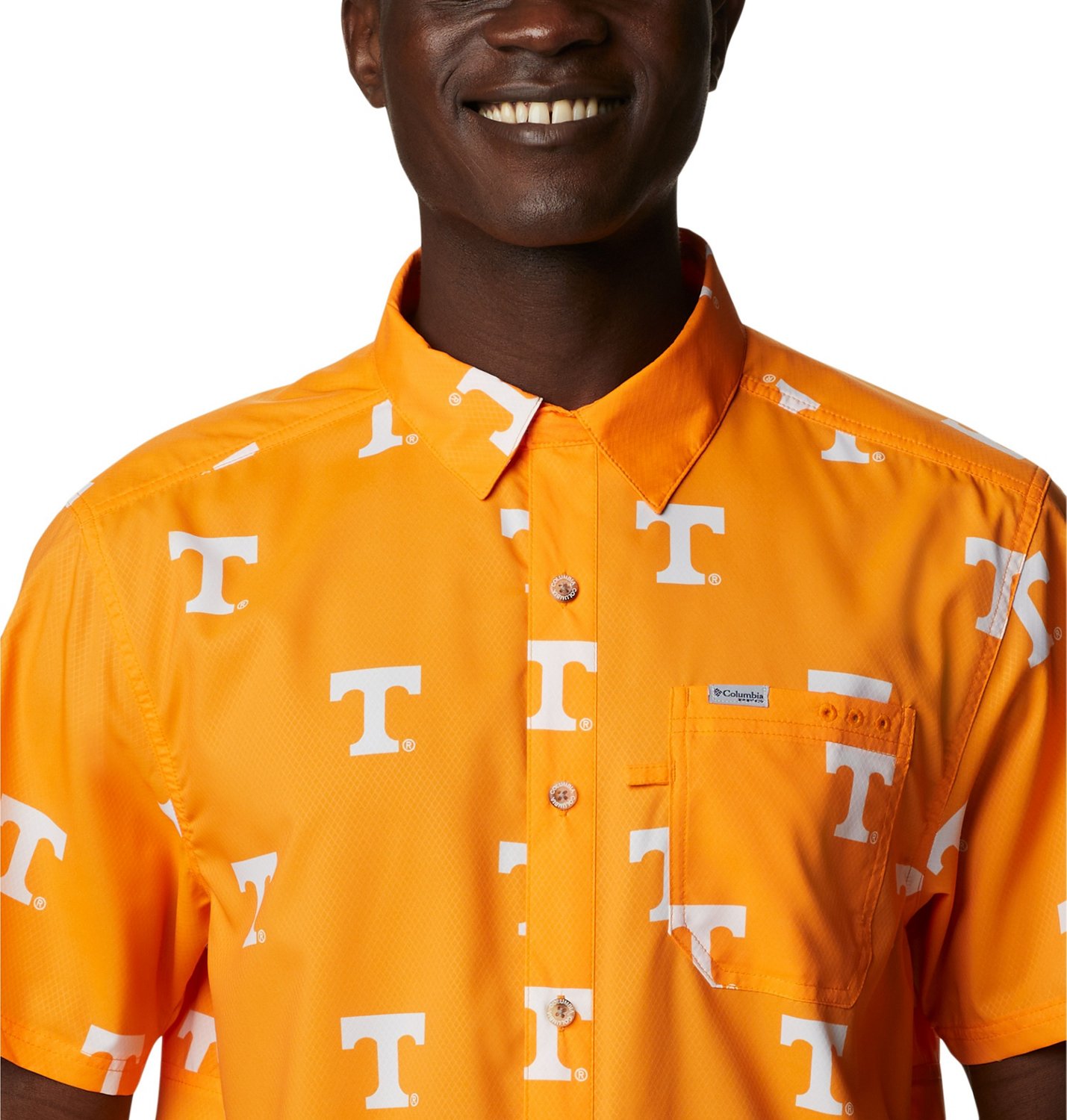 Columbia Sportswear Men's University of Tennessee CLG Super Slack Tide™ Logo Print Shirt - view number 4