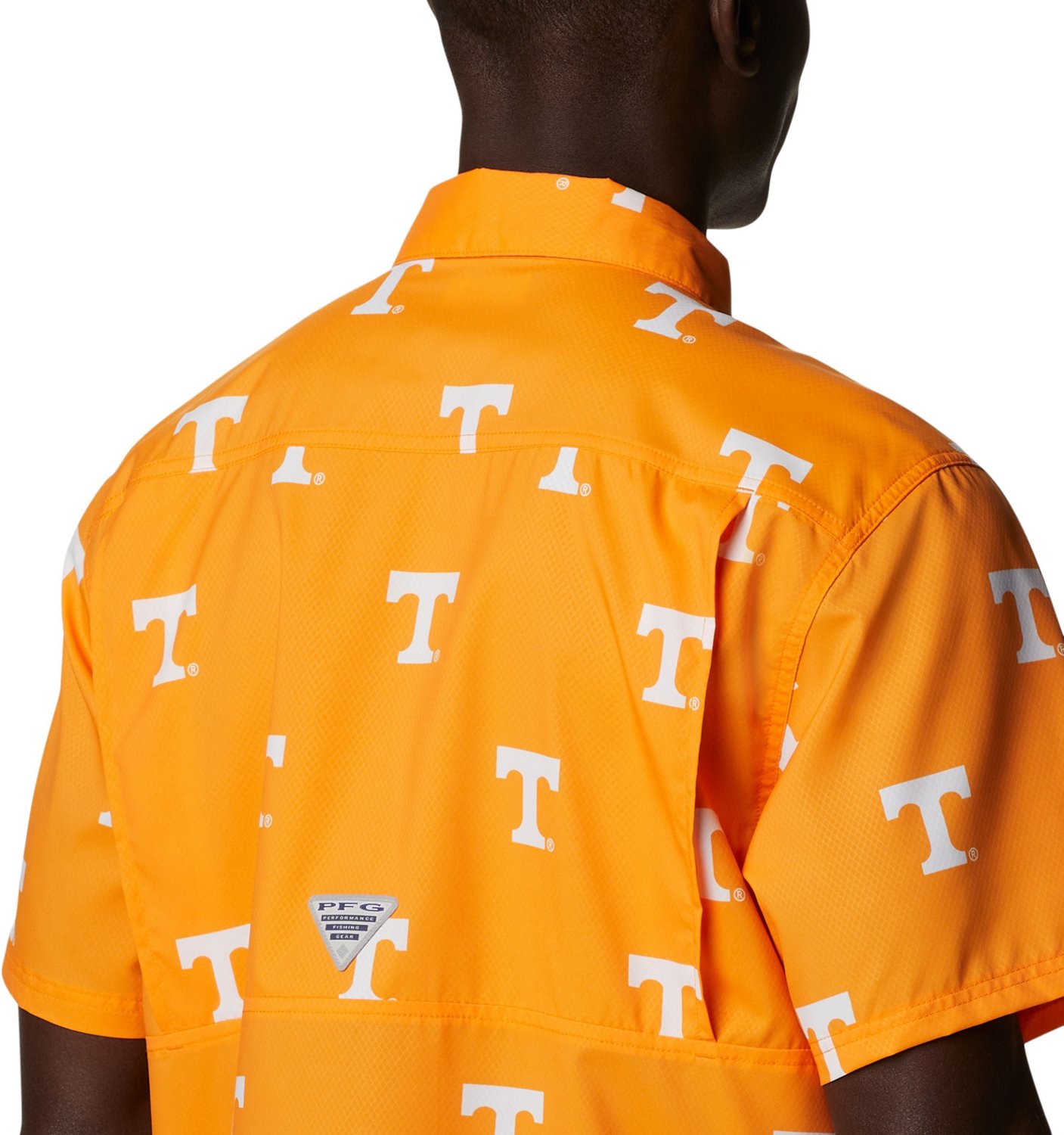 Columbia Sportswear Men's University of Tennessee CLG Super Slack Tide™ Logo Print Shirt - view number 5