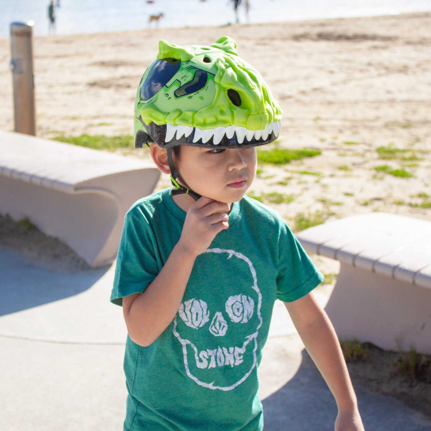 Raskullz kids online helmet