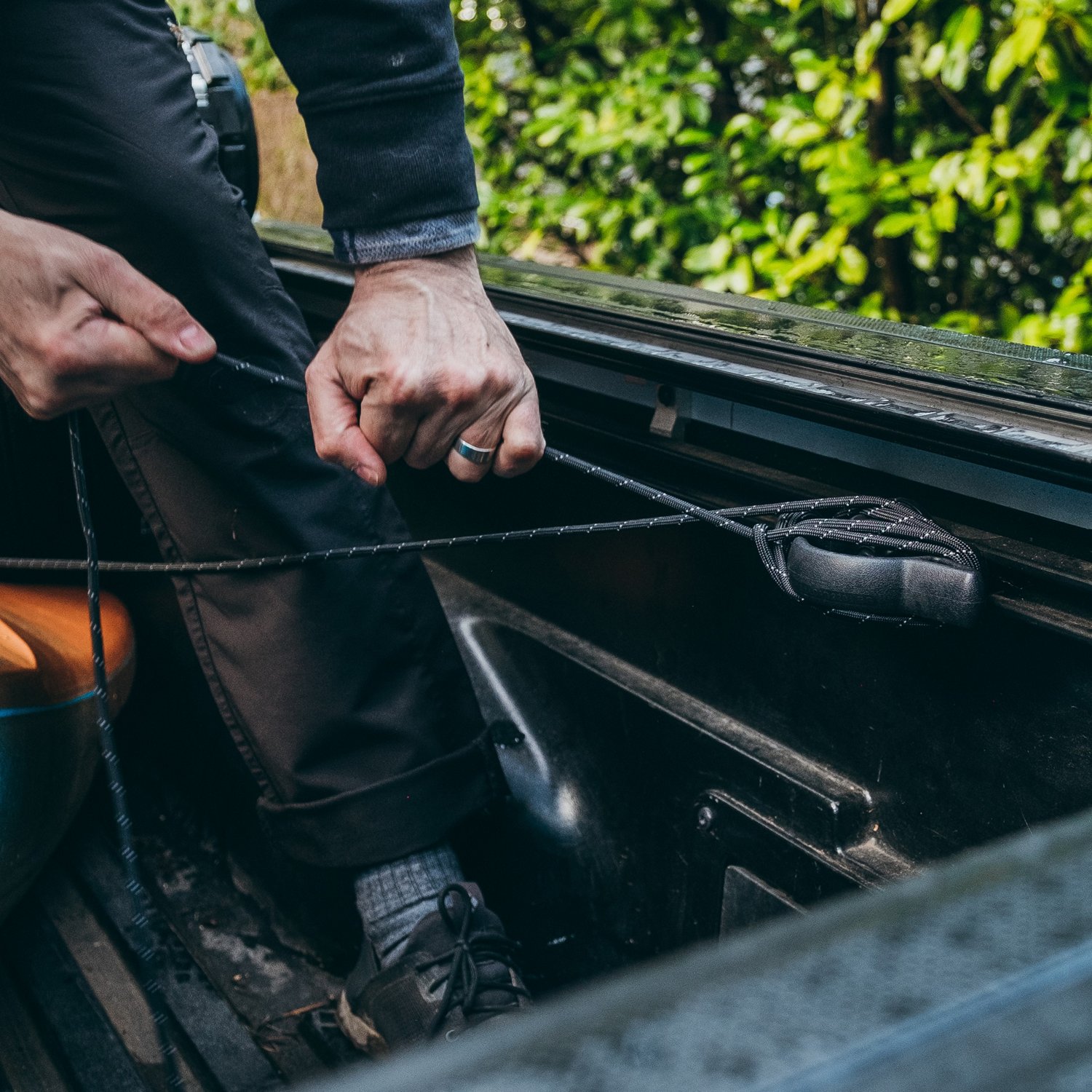 Gear Aid 1100 30 ft Paracord And Carabiner                                                                                       - view number 3