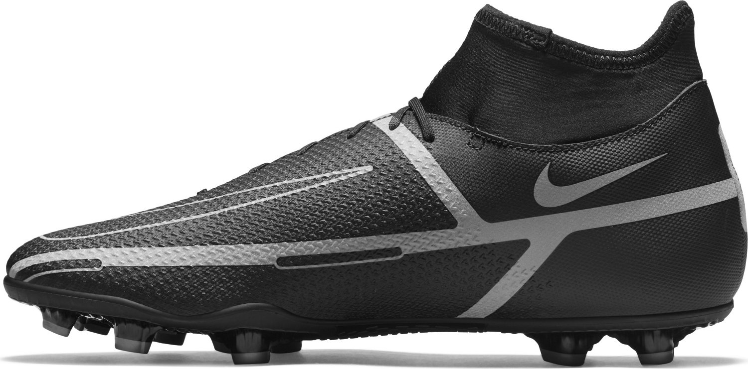 nike dynamic fit soccer cleats