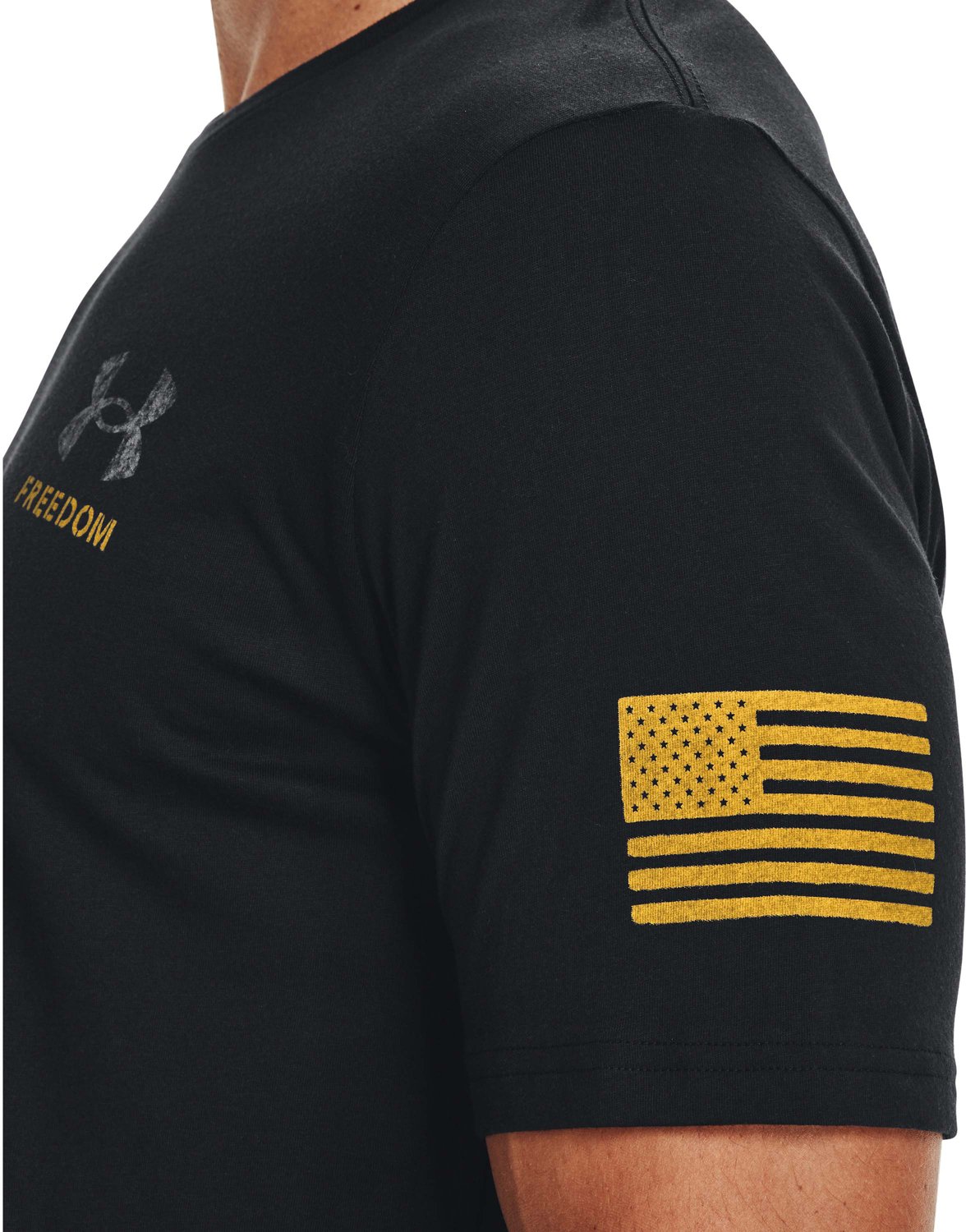 Under Armour Men's New Freedom By Land Short Sleeve T-shirt
