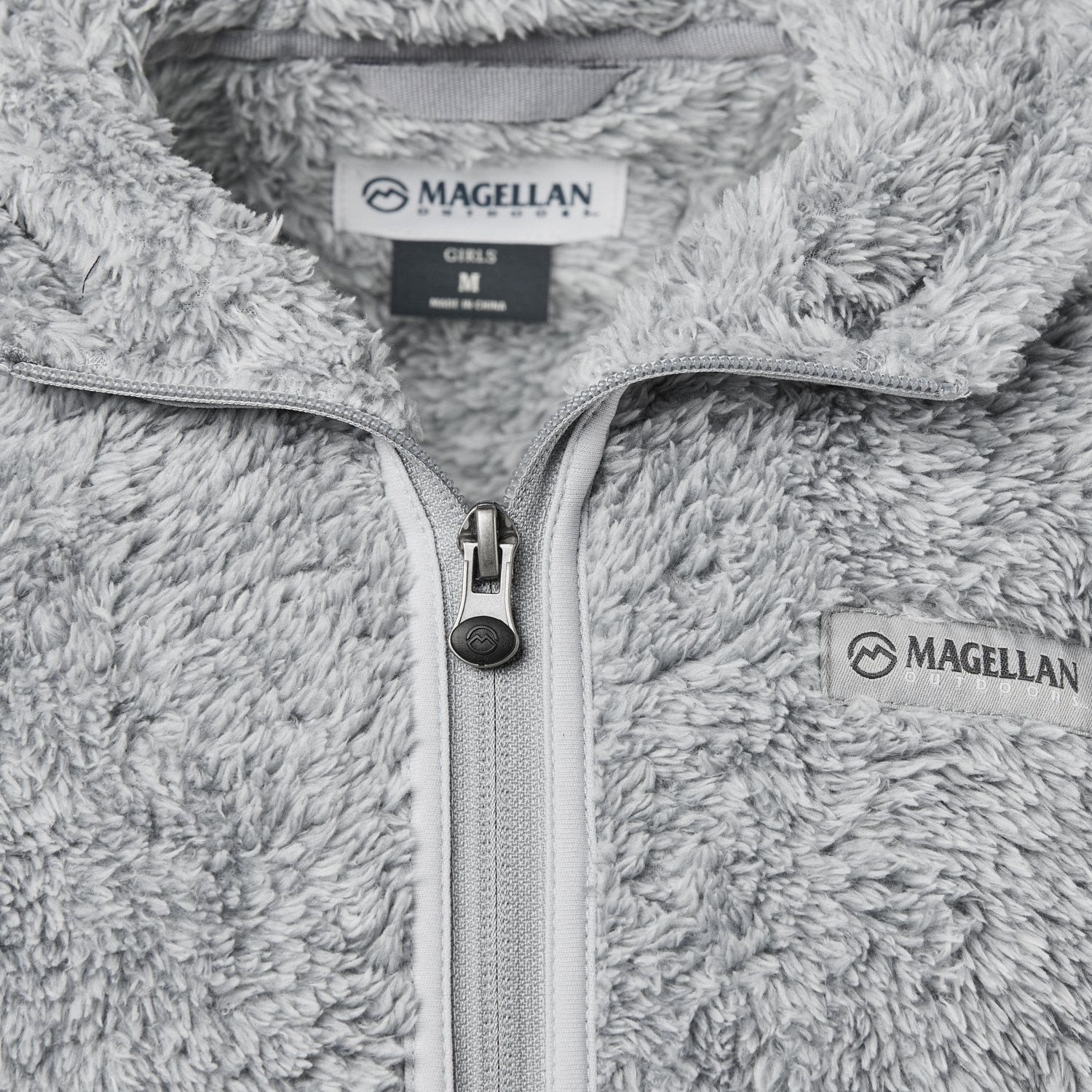 Magellan Outdoors Girls' Bunny Fleece Solid Jacket - view number 5
