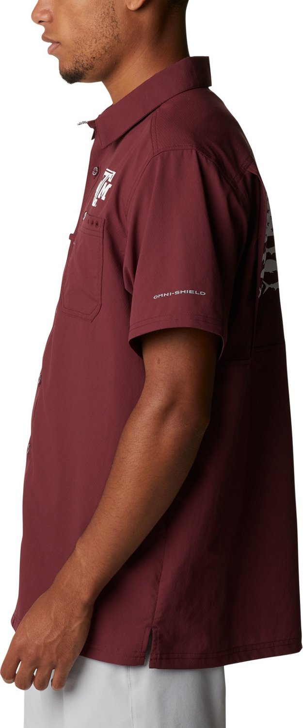 Columbia Sportswear Men's Texas A&M Slack Tide Flag Camp Button Down Shirt  - view number 3