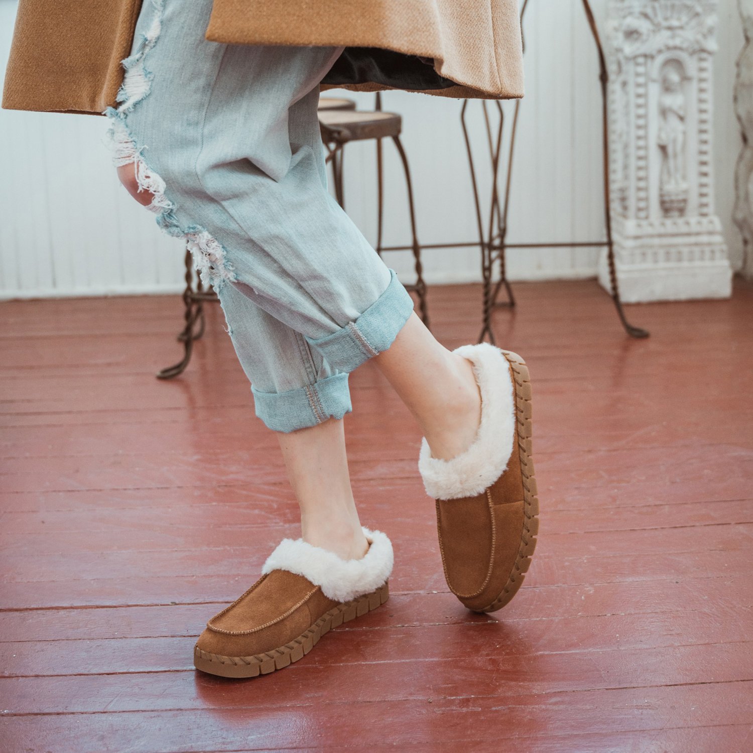 Muk Luks Women's Flexi Buffalo Shoes - view number 7