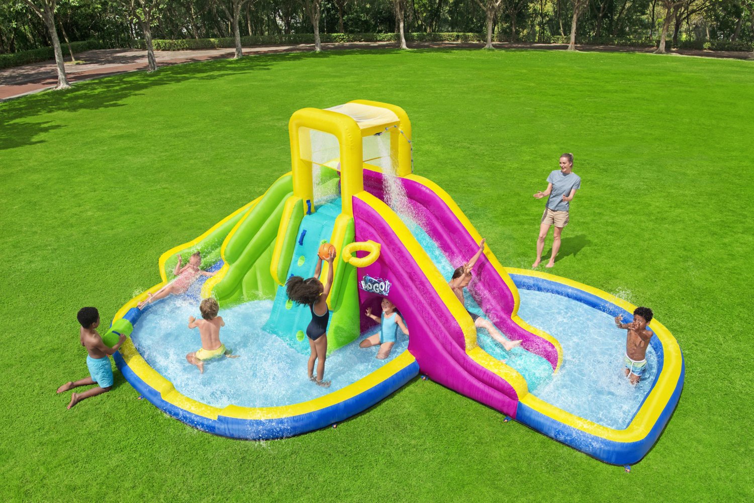 H2OGO! Funfinity Splash Mega Water Park - view number 2