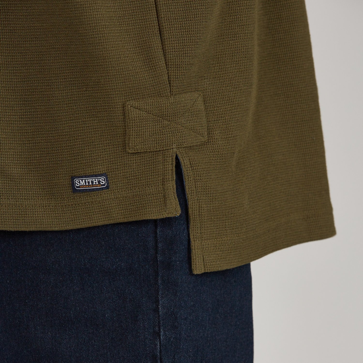 Smith's Workwear Men's Extended Tail Mini Thermal Knit Henley Pullover - view number 4