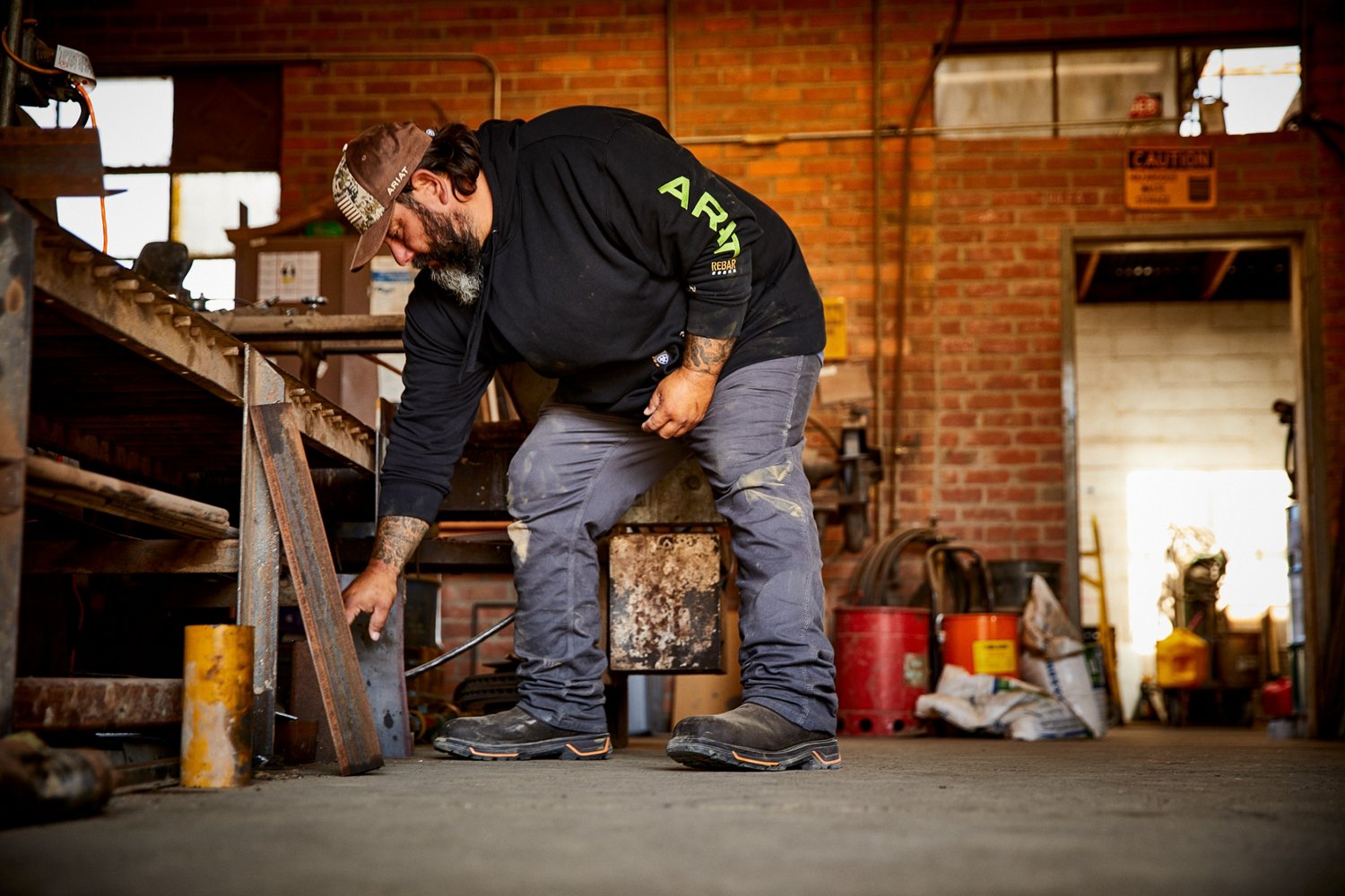 Ariat Men's Rebar M4 DuraStretch Made Tough Stackable Straight Leg Work Pants                                                    - view number 5