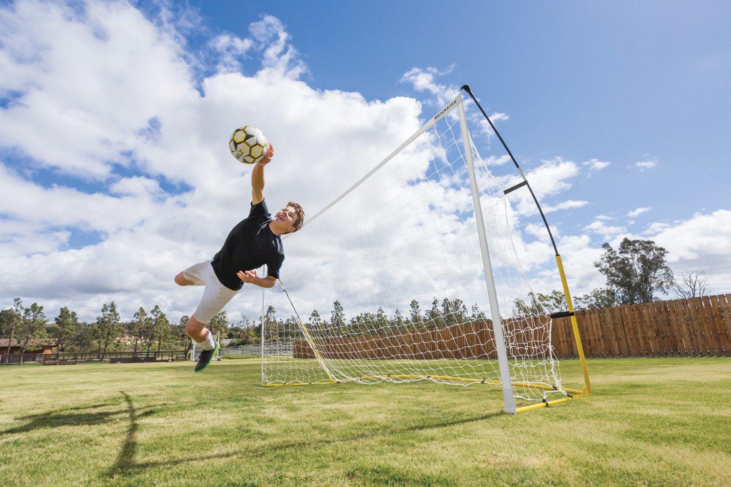 SKLZ Quickster 12 ft x 6 ft Soccer Goal - view number 5