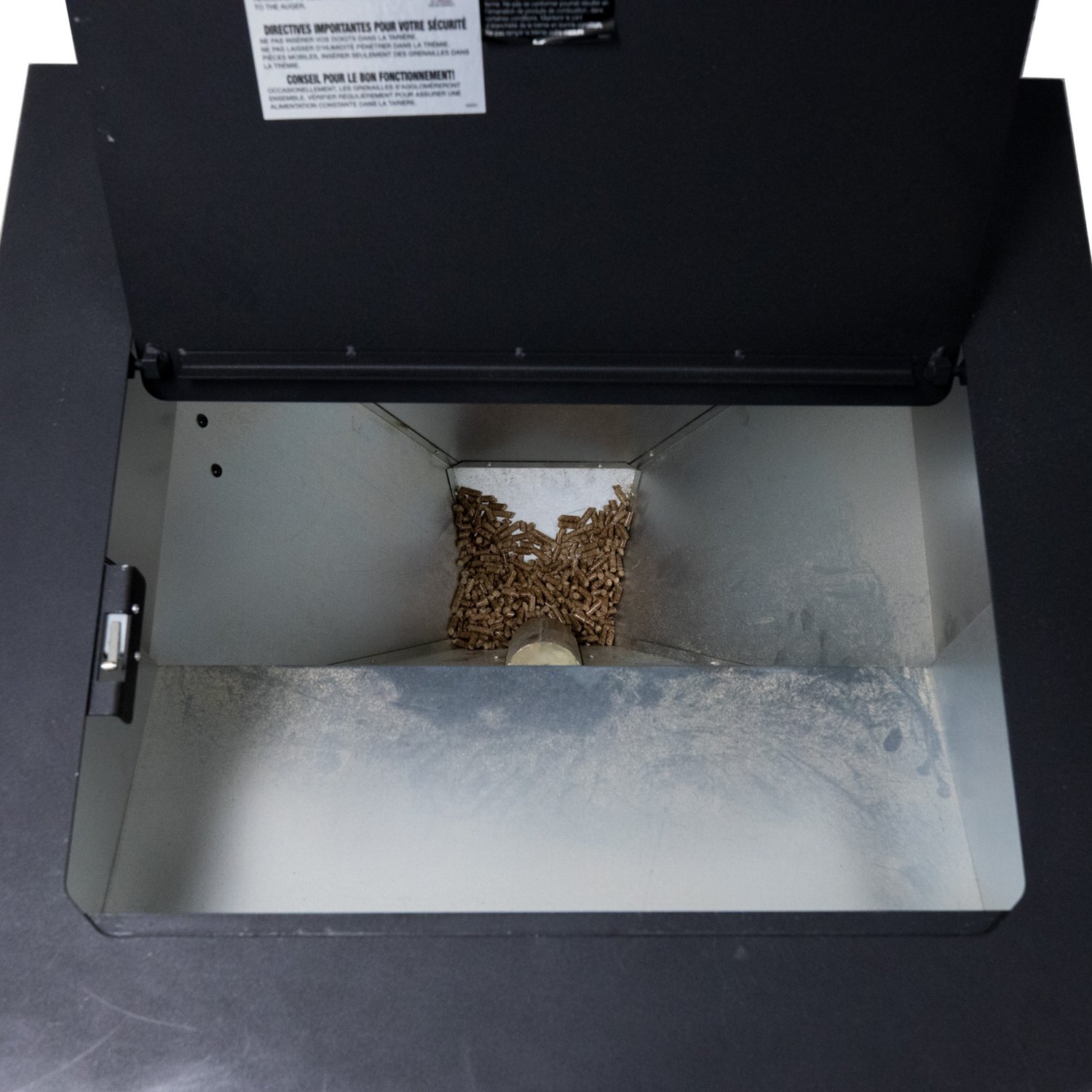 Mr. Heater Large Pellet Stove                                                                                                    - view number 4