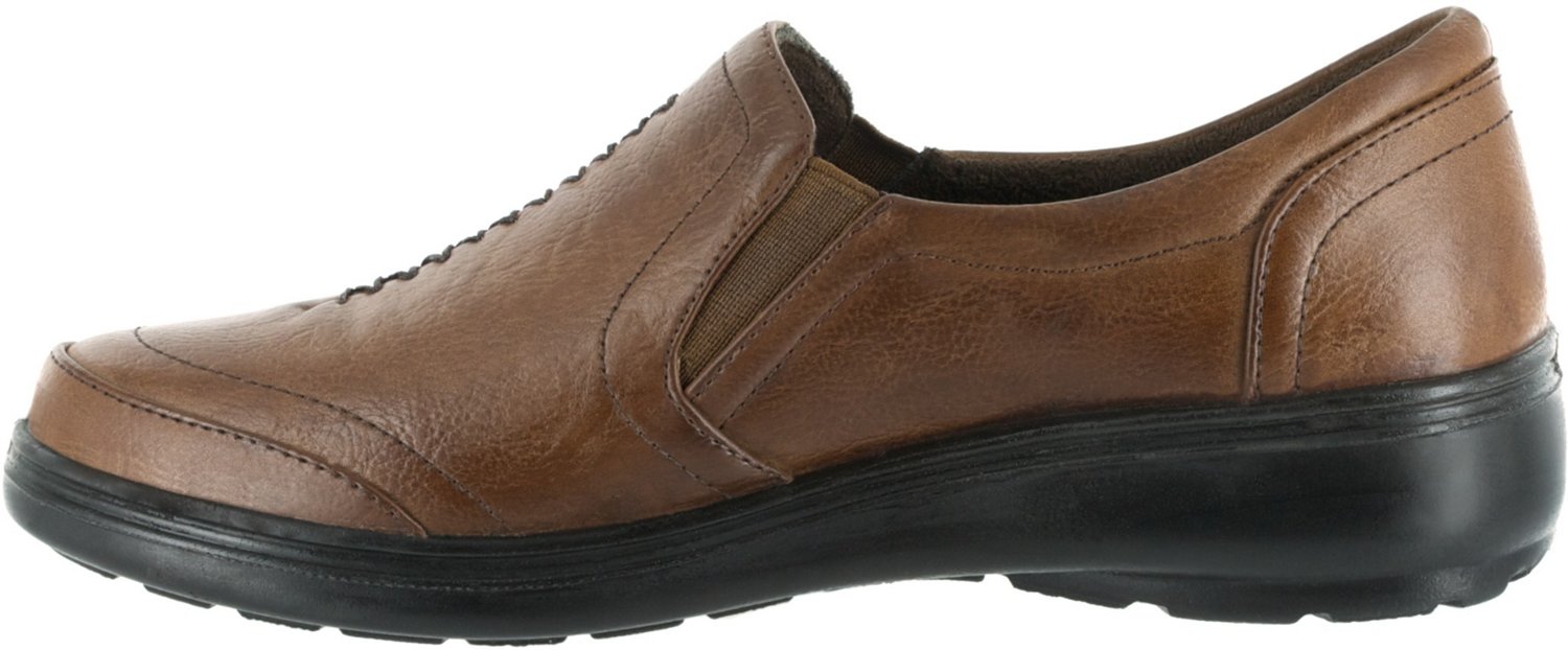Easy Street Women’s Ultimate Comfort Slip-On Shoes - view number 2