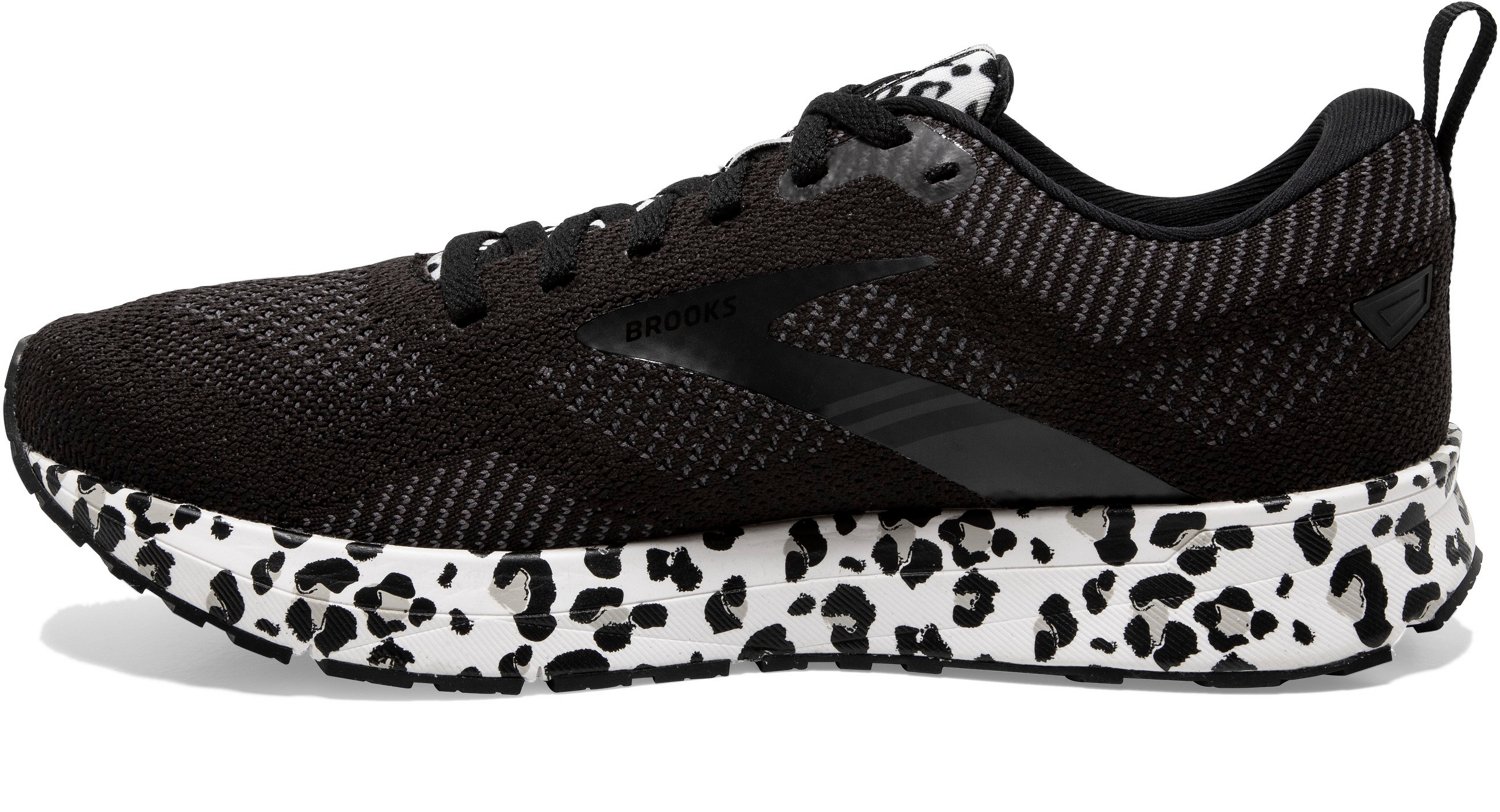 brooks leopard shoe