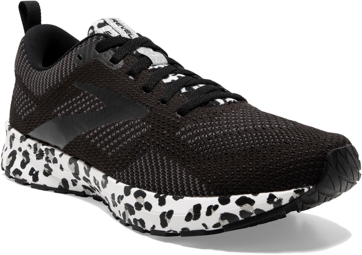 brooks leopard shoes