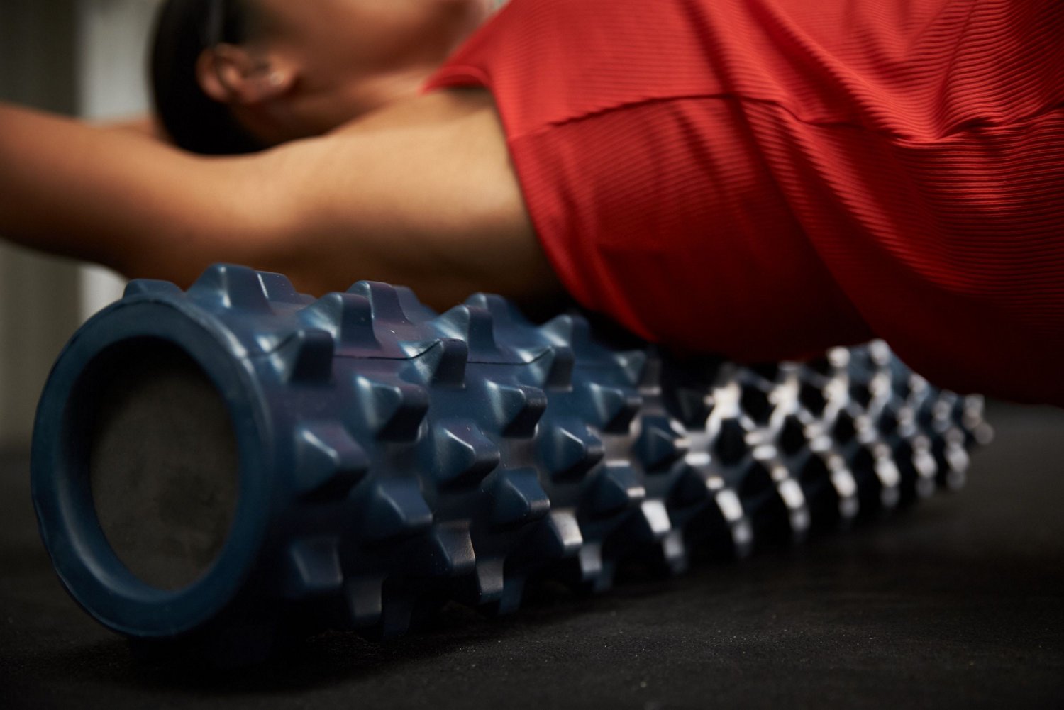 RumbleRoller Midsize Original Deep-Tissue Massage Roller - view number 3