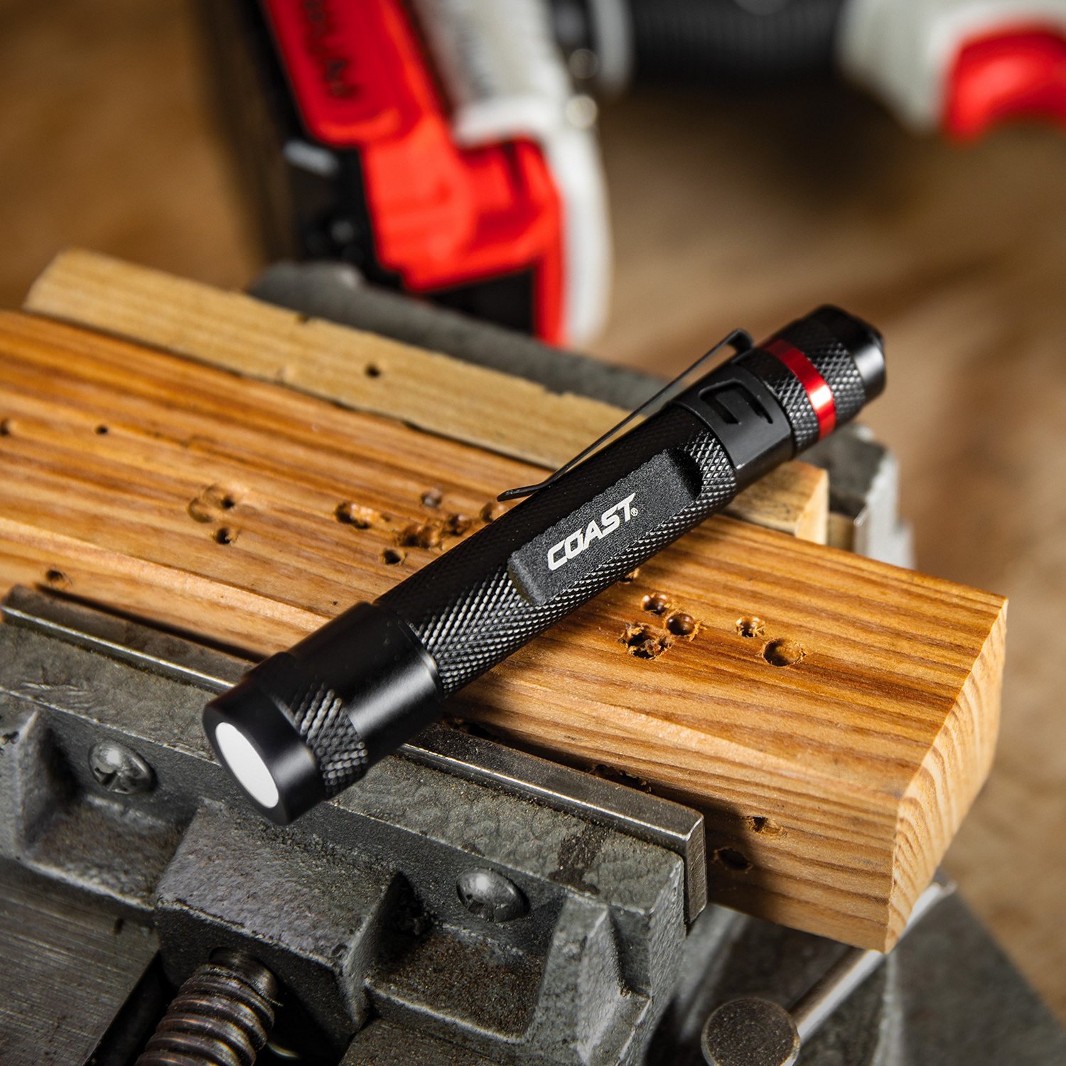 Coast BULLS-EYE G22 Handheld 100 Lumen Flashlight                                                                                - view number 7